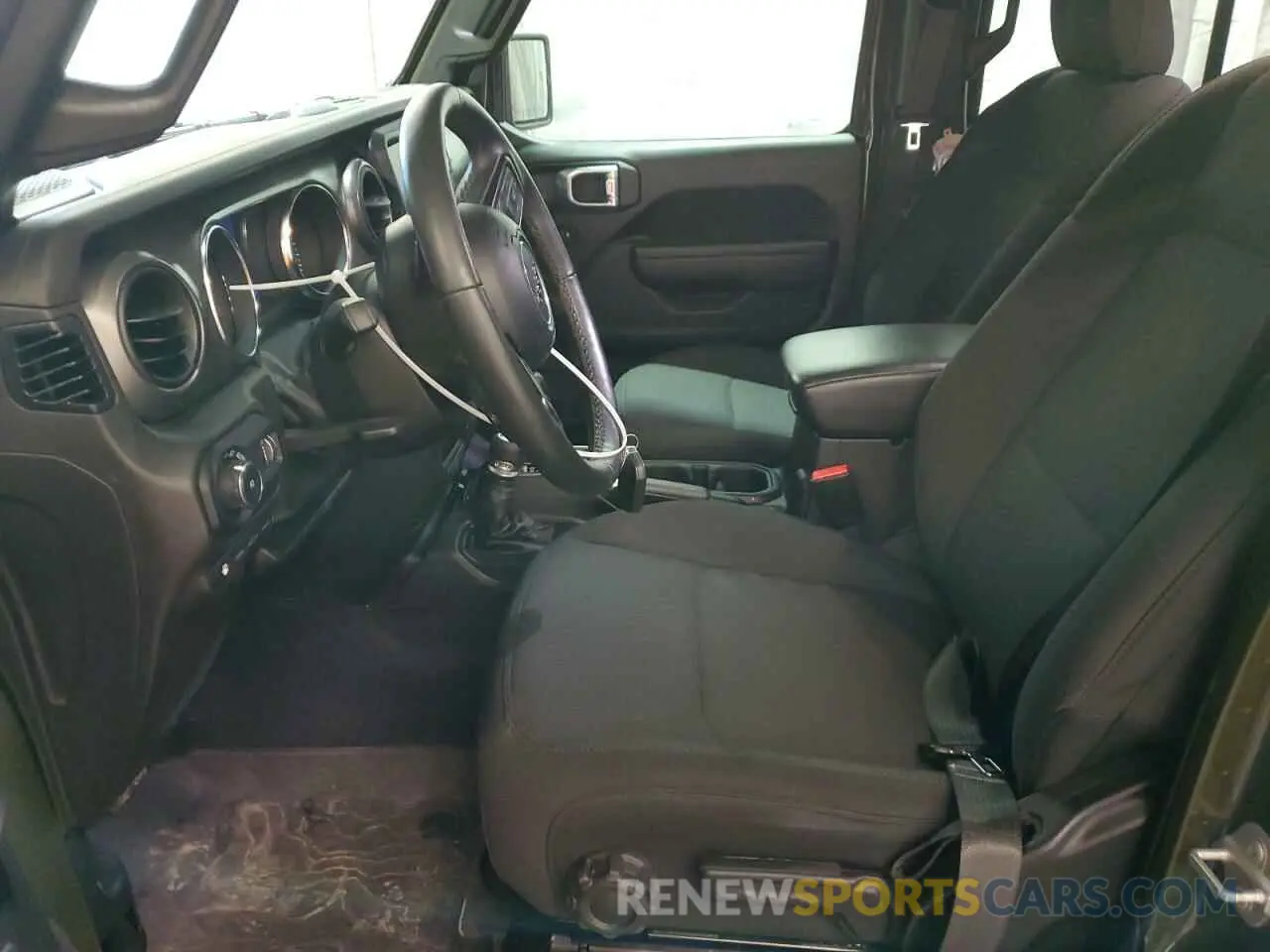 7 Photograph of a damaged car 1C4JJXN60PW604923 JEEP WRANGLER 2023
