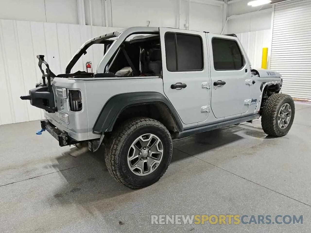 3 Photograph of a damaged car 1C4JJXN60PW641499 JEEP WRANGLER 2023