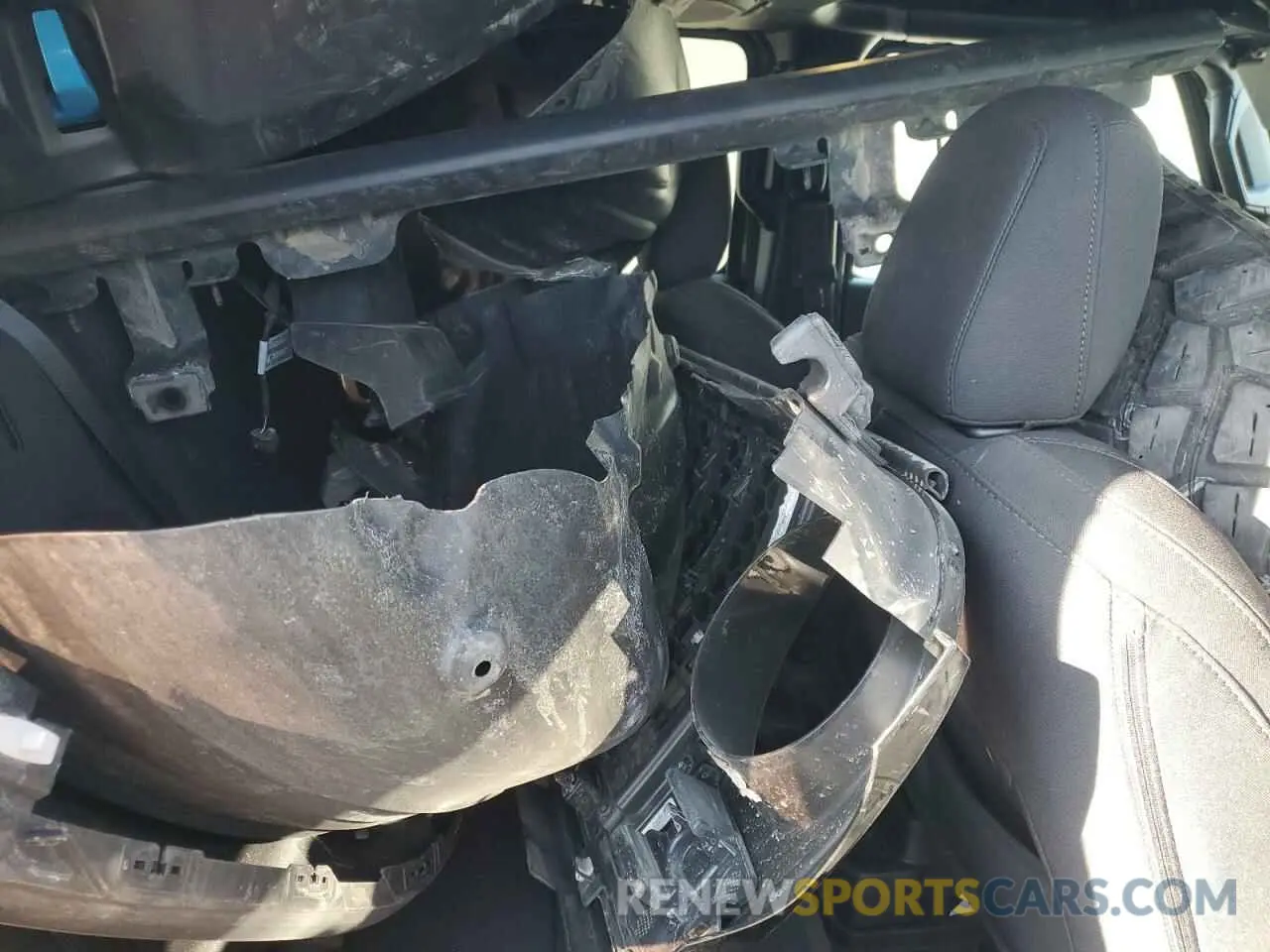 13 Photograph of a damaged car 1C4JJXN6XPW599309 JEEP WRANGLER 2023