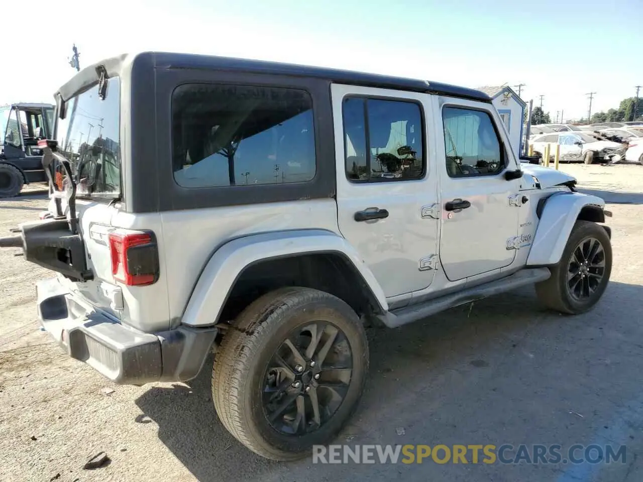 3 Photograph of a damaged car 1C4JJXP60PW689291 JEEP WRANGLER 2023