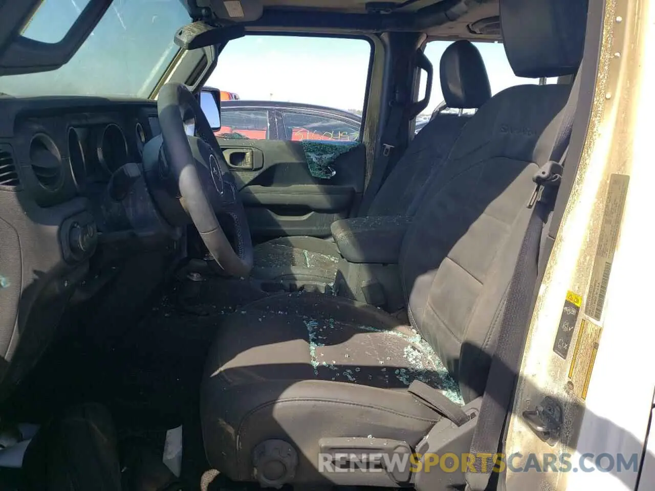 7 Photograph of a damaged car 1C4JJXP61PW519599 JEEP WRANGLER 2023