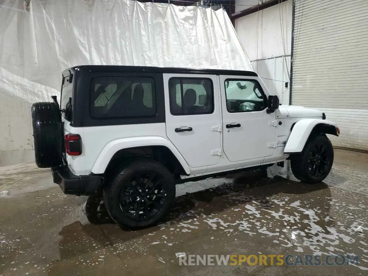 3 Photograph of a damaged car 1C4JJXP61PW696072 JEEP WRANGLER 2023