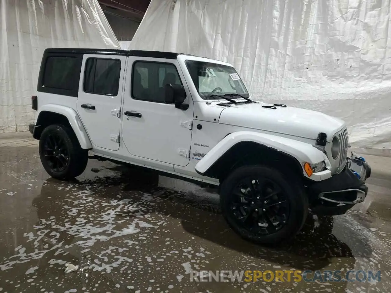 4 Photograph of a damaged car 1C4JJXP61PW696072 JEEP WRANGLER 2023