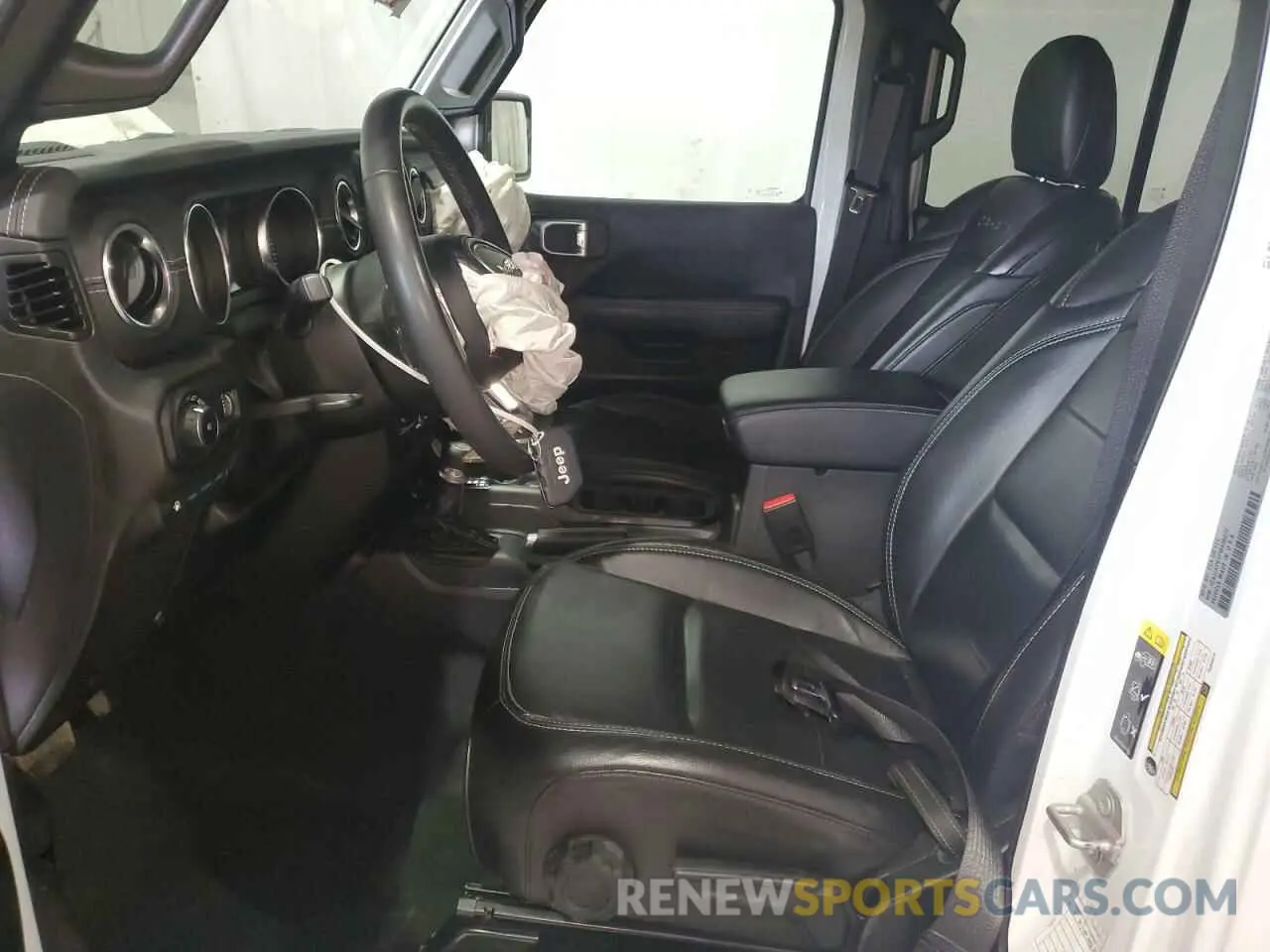 7 Photograph of a damaged car 1C4JJXP61PW696072 JEEP WRANGLER 2023