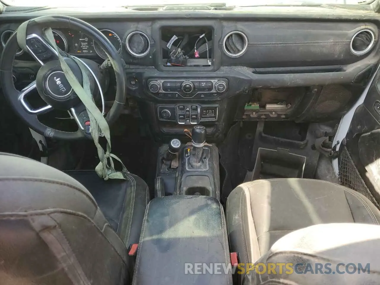 8 Photograph of a damaged car 1C4JJXP62PW642487 JEEP WRANGLER 2023