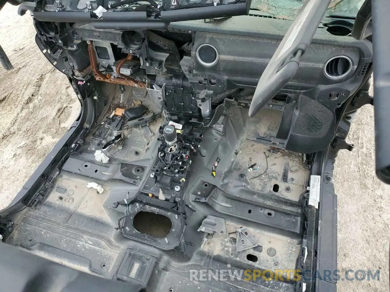 8 Photograph of a damaged car 1C4JJXP63PW552815 JEEP WRANGLER 2023