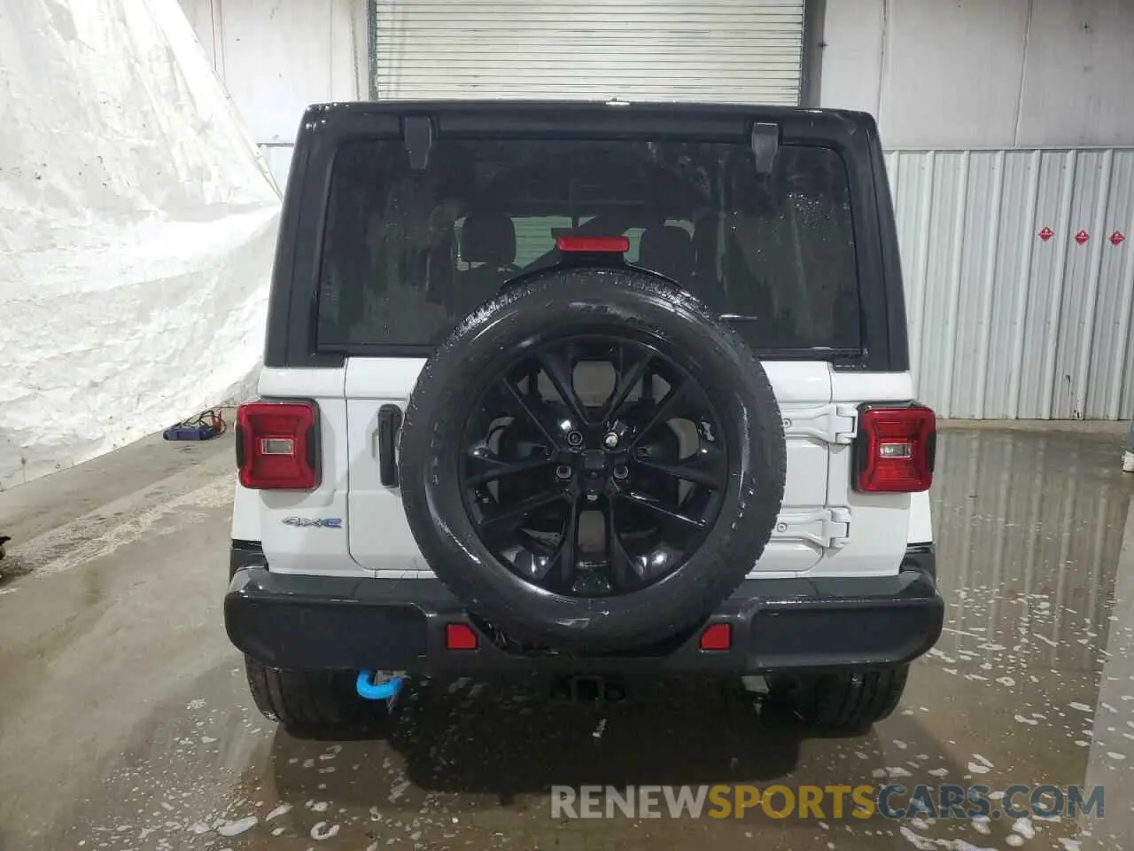 6 Photograph of a damaged car 1C4JJXP64PW698821 JEEP WRANGLER 2023