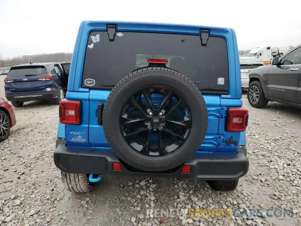 6 Photograph of a damaged car 1C4JJXP69PW537378 JEEP WRANGLER 2023