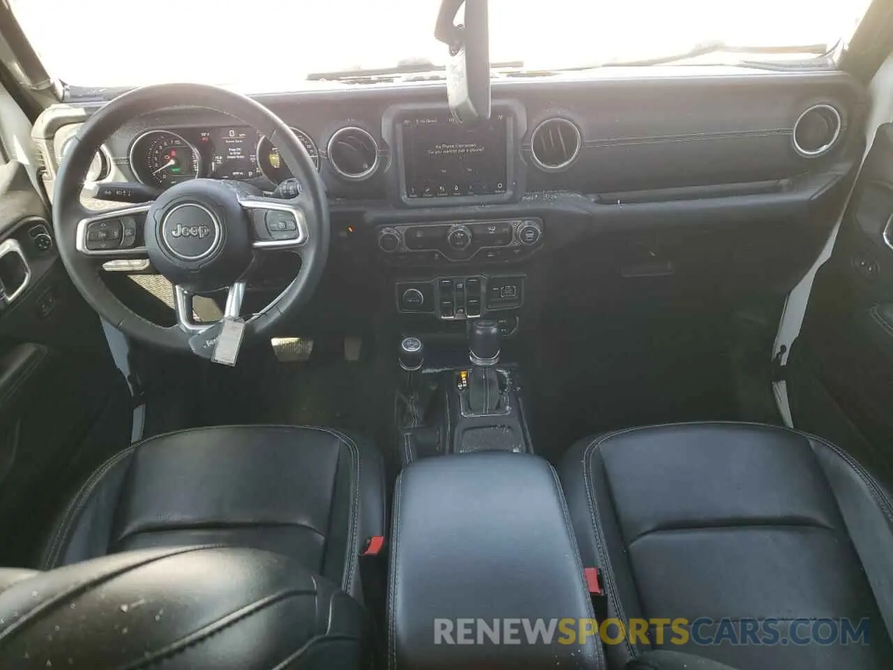8 Photograph of a damaged car 1C4JJXP6XPW696247 JEEP WRANGLER 2023