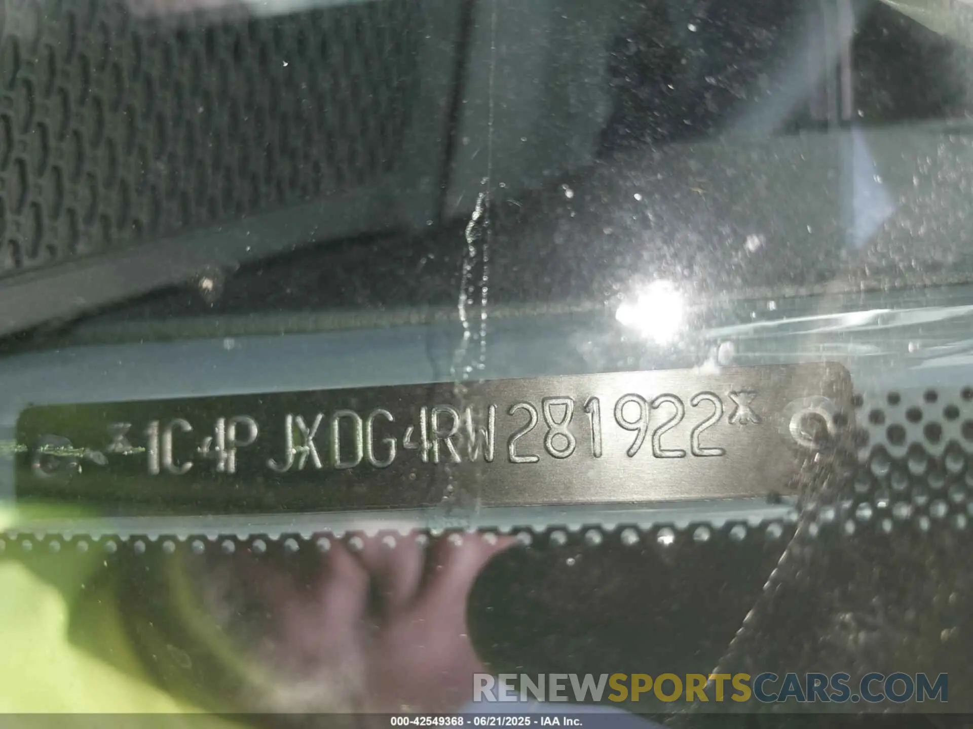 9 Photograph of a damaged car 1C4PJXDG4RW281922 JEEP WRANGLER 2024