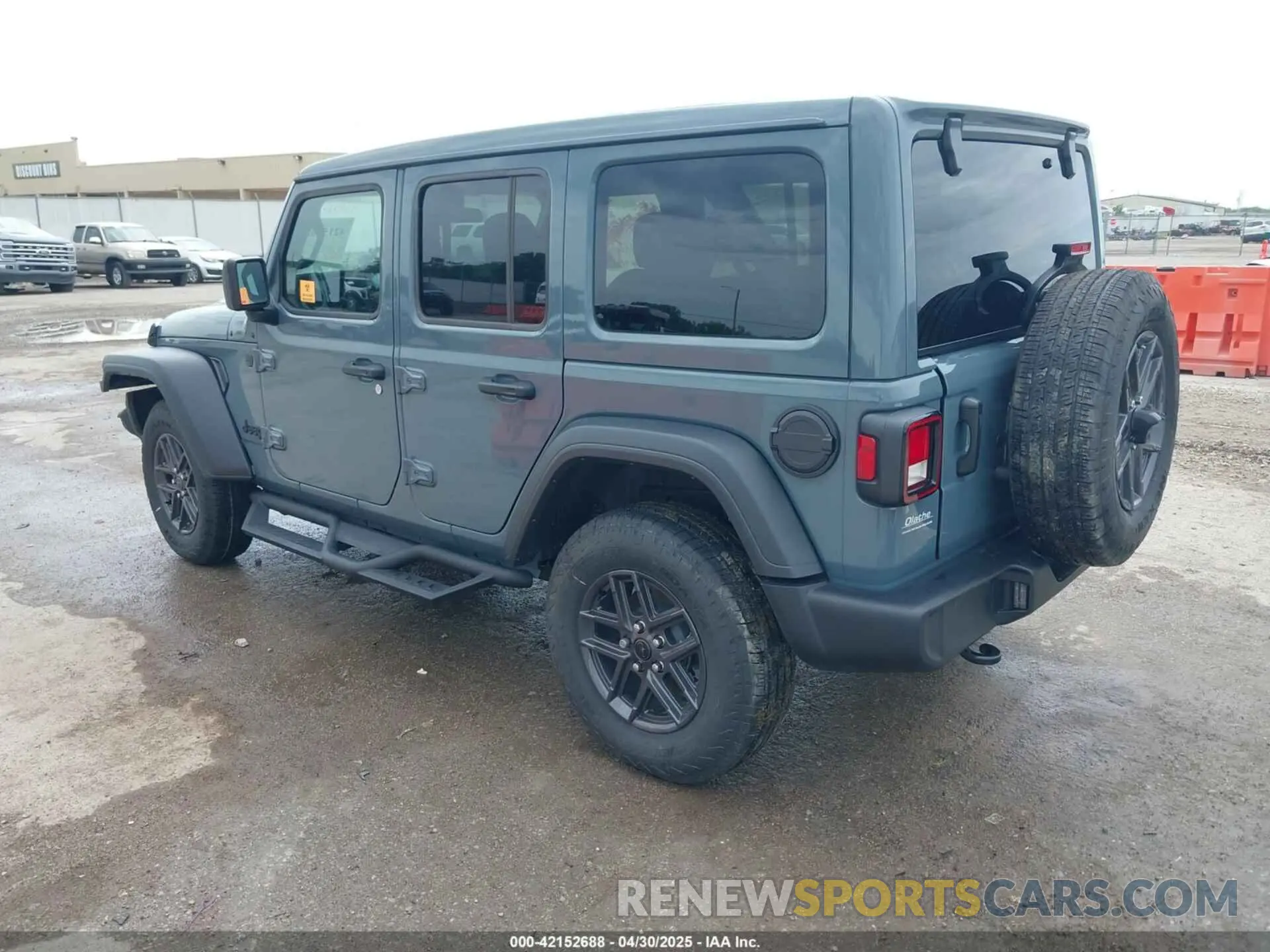 3 Photograph of a damaged car 1C4PJXDG4RW353640 JEEP WRANGLER 2024