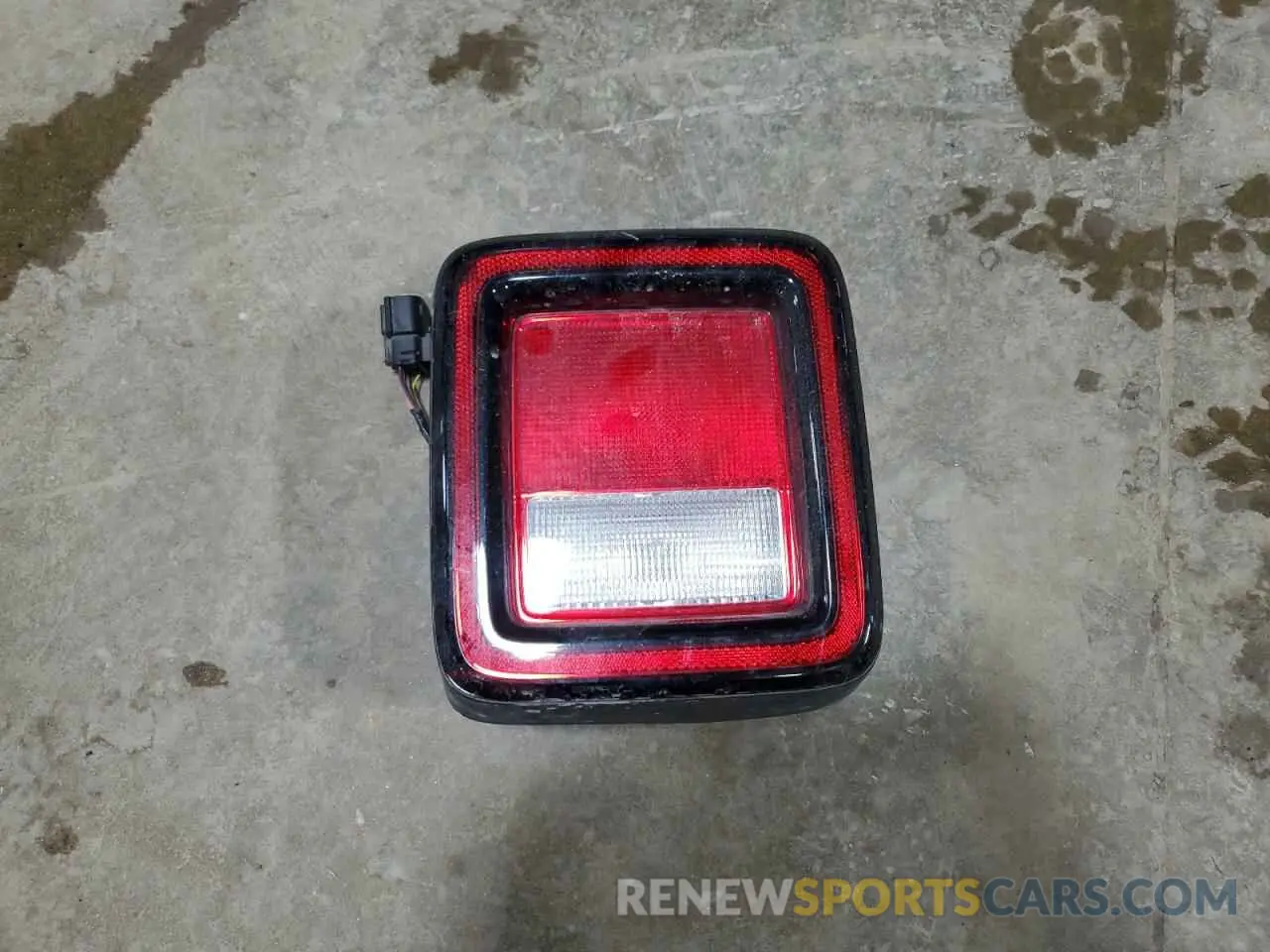 13 Photograph of a damaged car 1C4PJXDG5RW177357 JEEP WRANGLER 2024