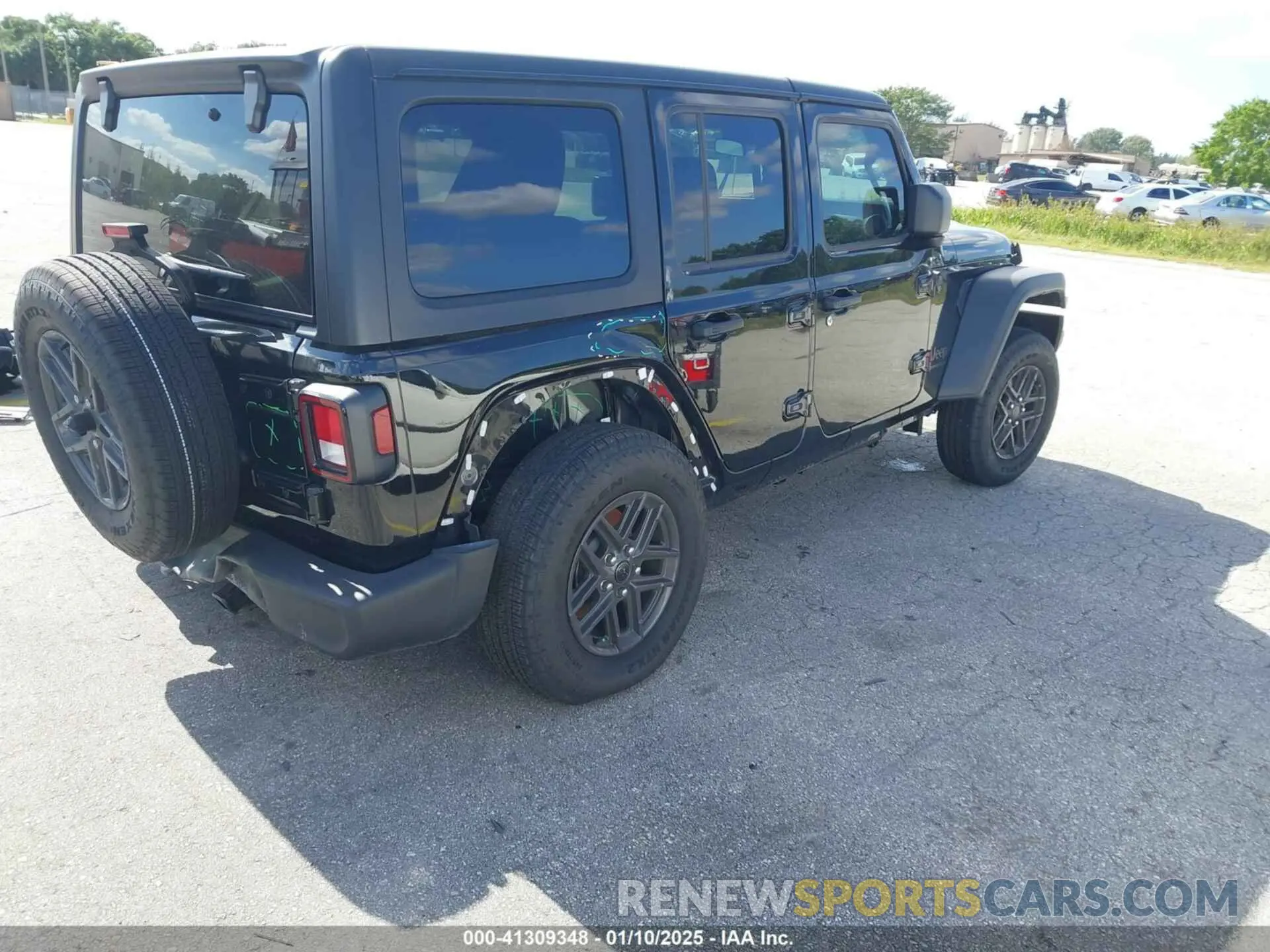 4 Photograph of a damaged car 1C4PJXDG7RW325735 JEEP WRANGLER 2024