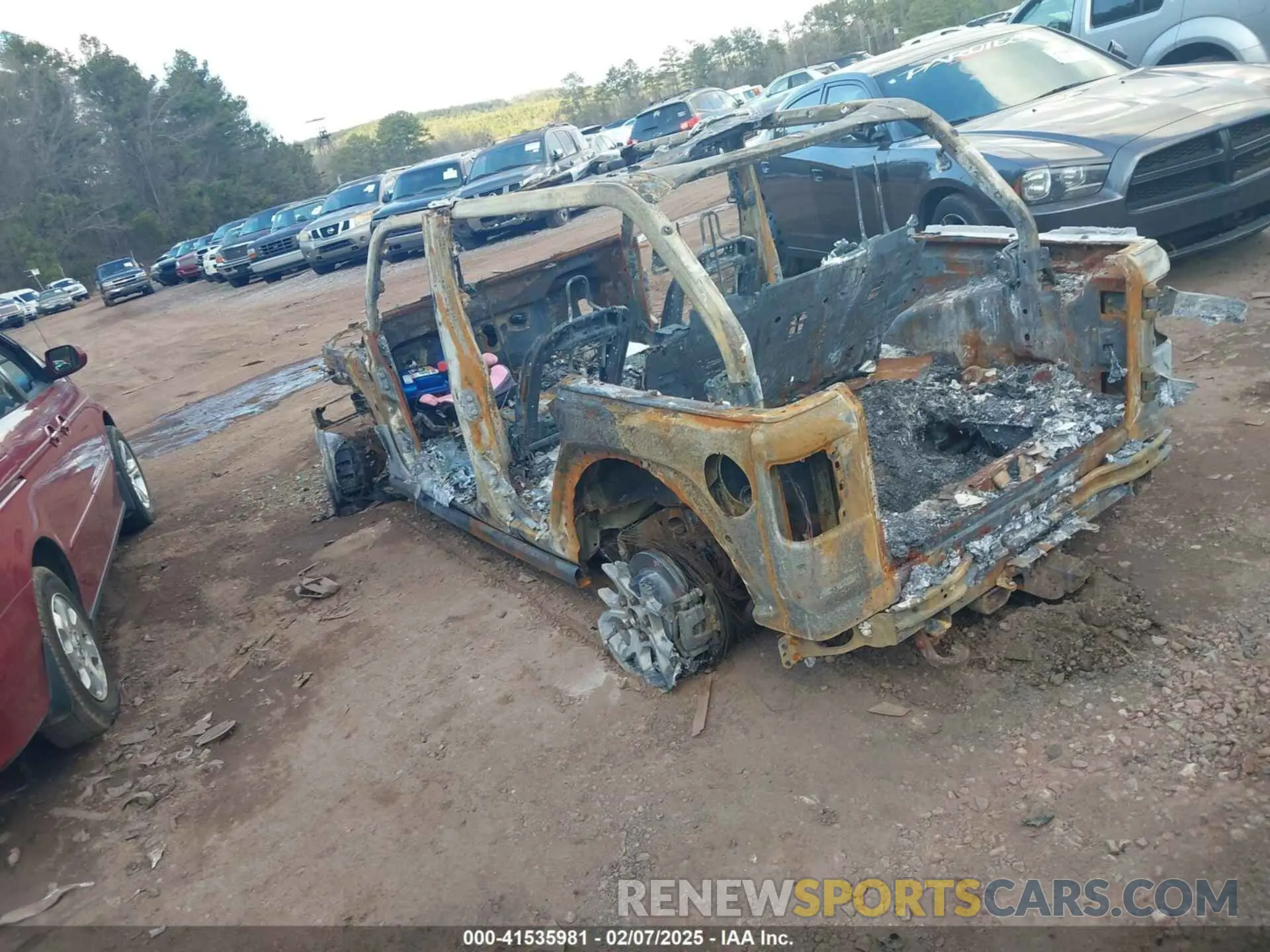3 Photograph of a damaged car 1C4PJXDGXRW286378 JEEP WRANGLER 2024