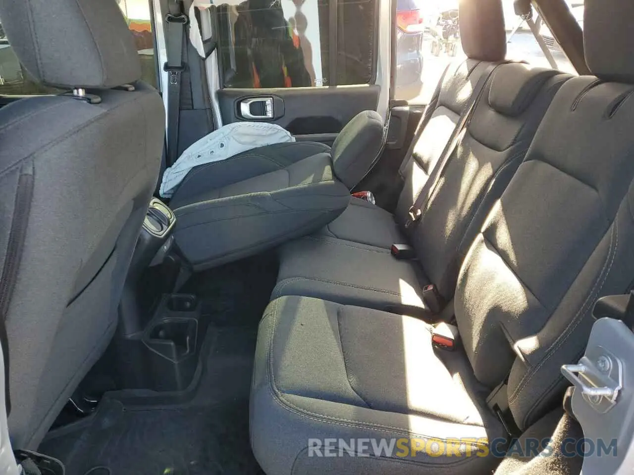 10 Photograph of a damaged car 1C4PJXDGXRW289295 JEEP WRANGLER 2024