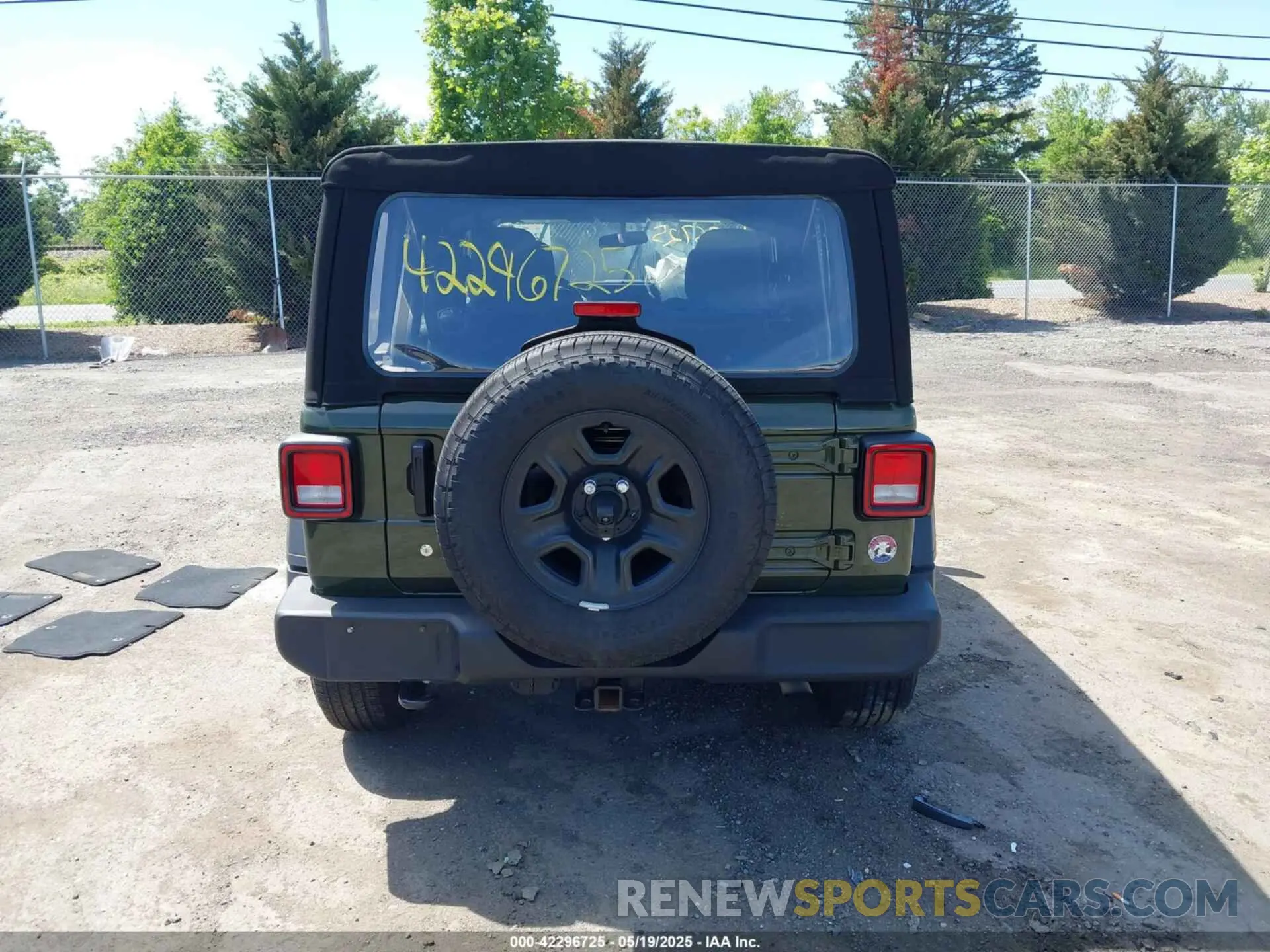 16 Photograph of a damaged car 1C4PJXDN1RW158996 JEEP WRANGLER 2024