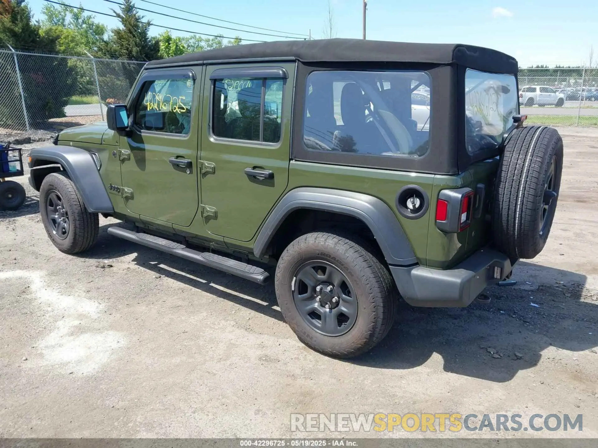 3 Photograph of a damaged car 1C4PJXDN1RW158996 JEEP WRANGLER 2024