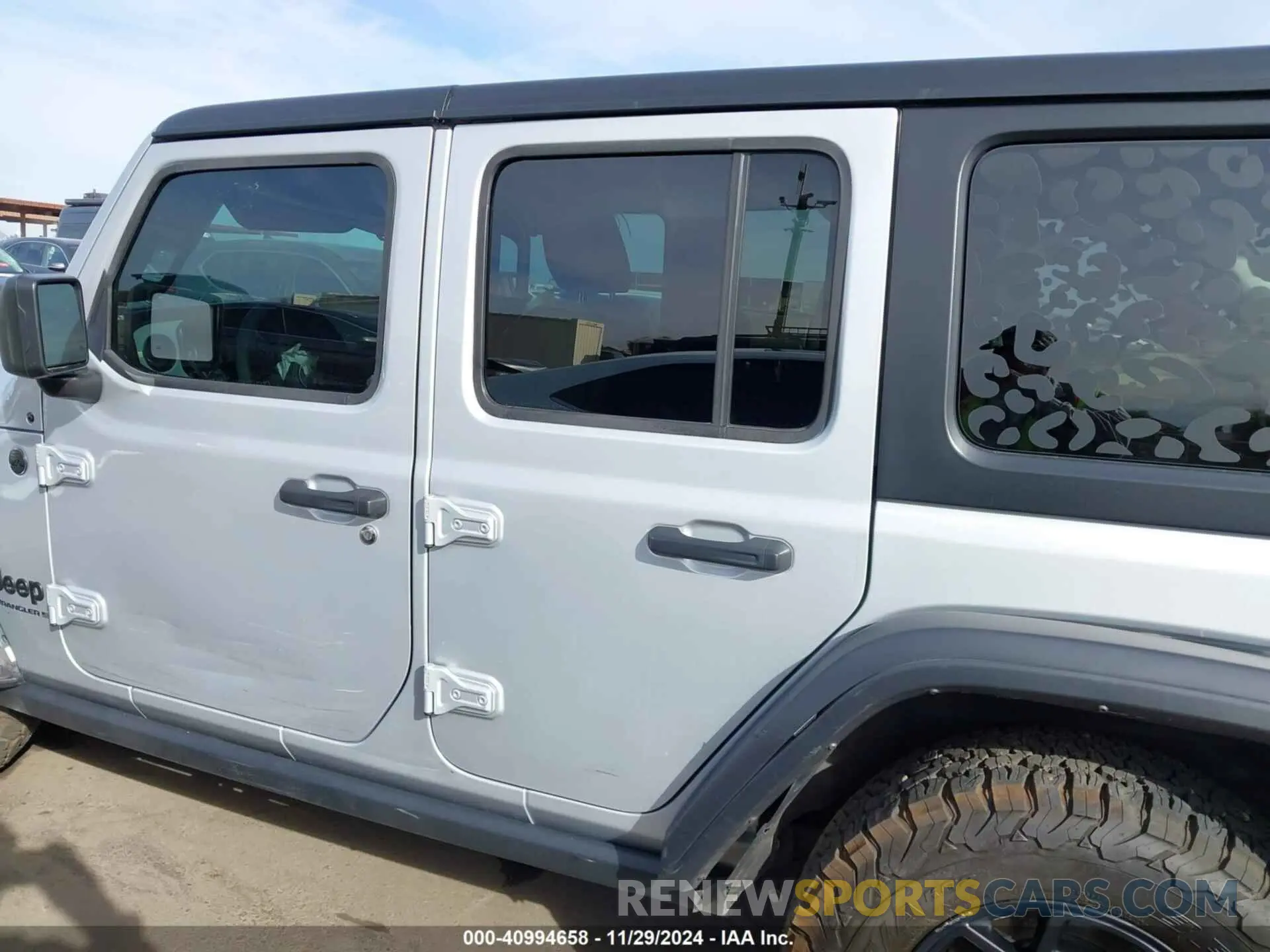 15 Photograph of a damaged car 1C4PJXDN2RW106874 JEEP WRANGLER 2024