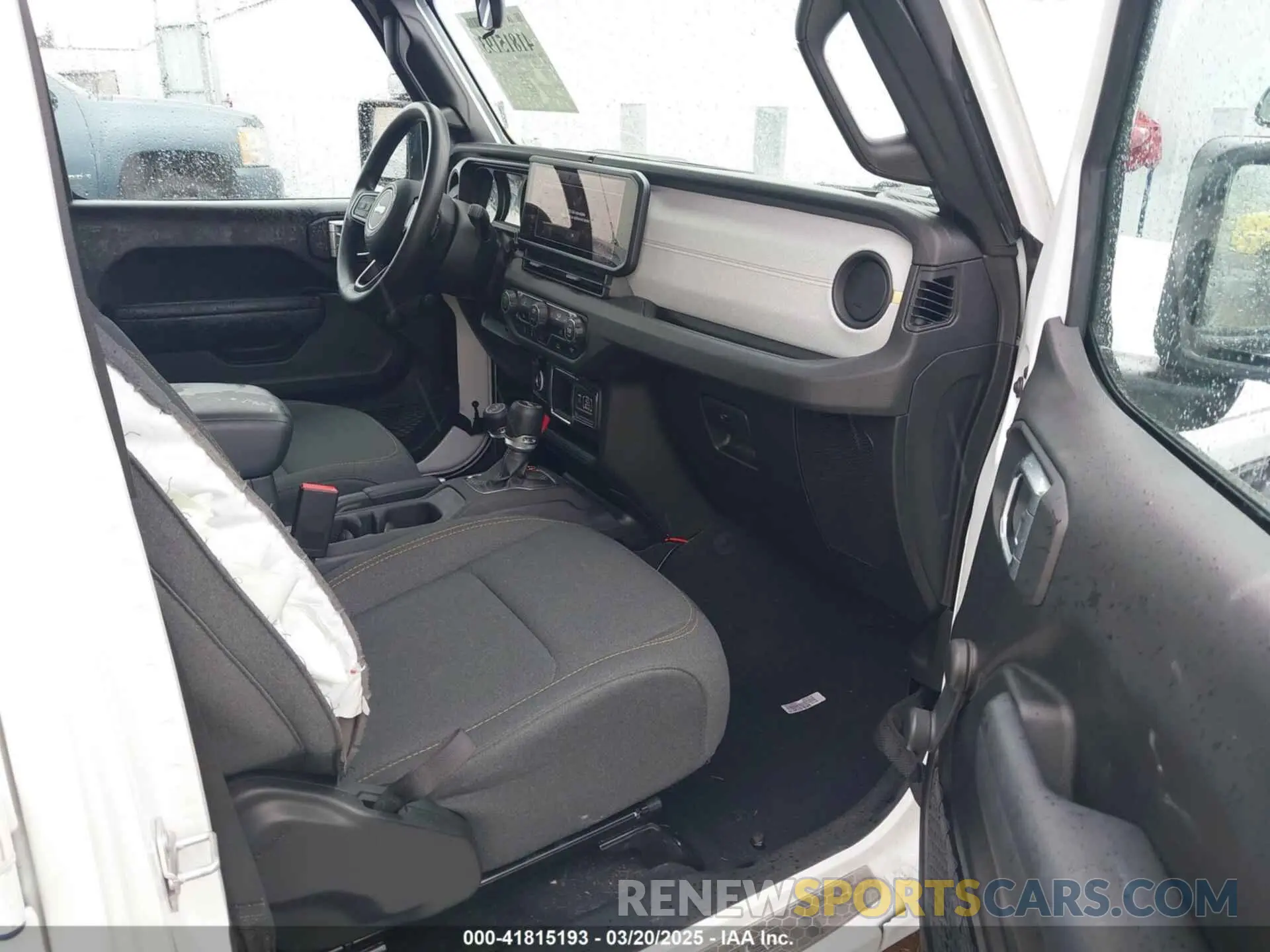 5 Photograph of a damaged car 1C4PJXDN2RW361556 JEEP WRANGLER 2024