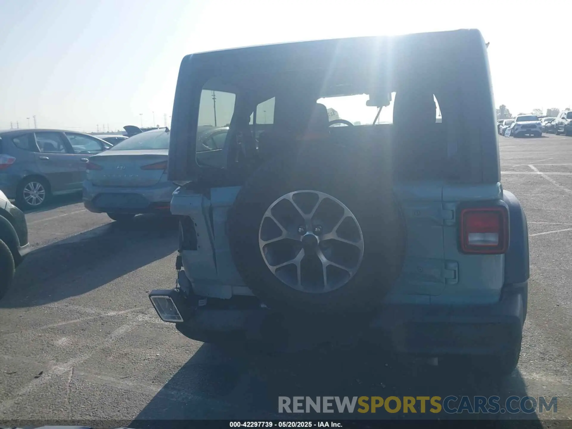 16 Photograph of a damaged car 1C4PJXDN3RW111534 JEEP WRANGLER 2024
