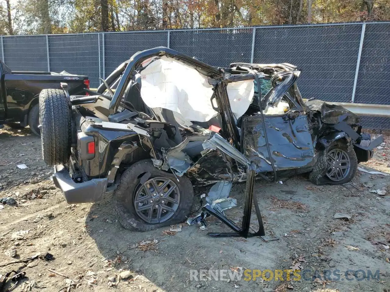 3 Photograph of a damaged car 1C4PJXDN6RW108966 JEEP WRANGLER 2024
