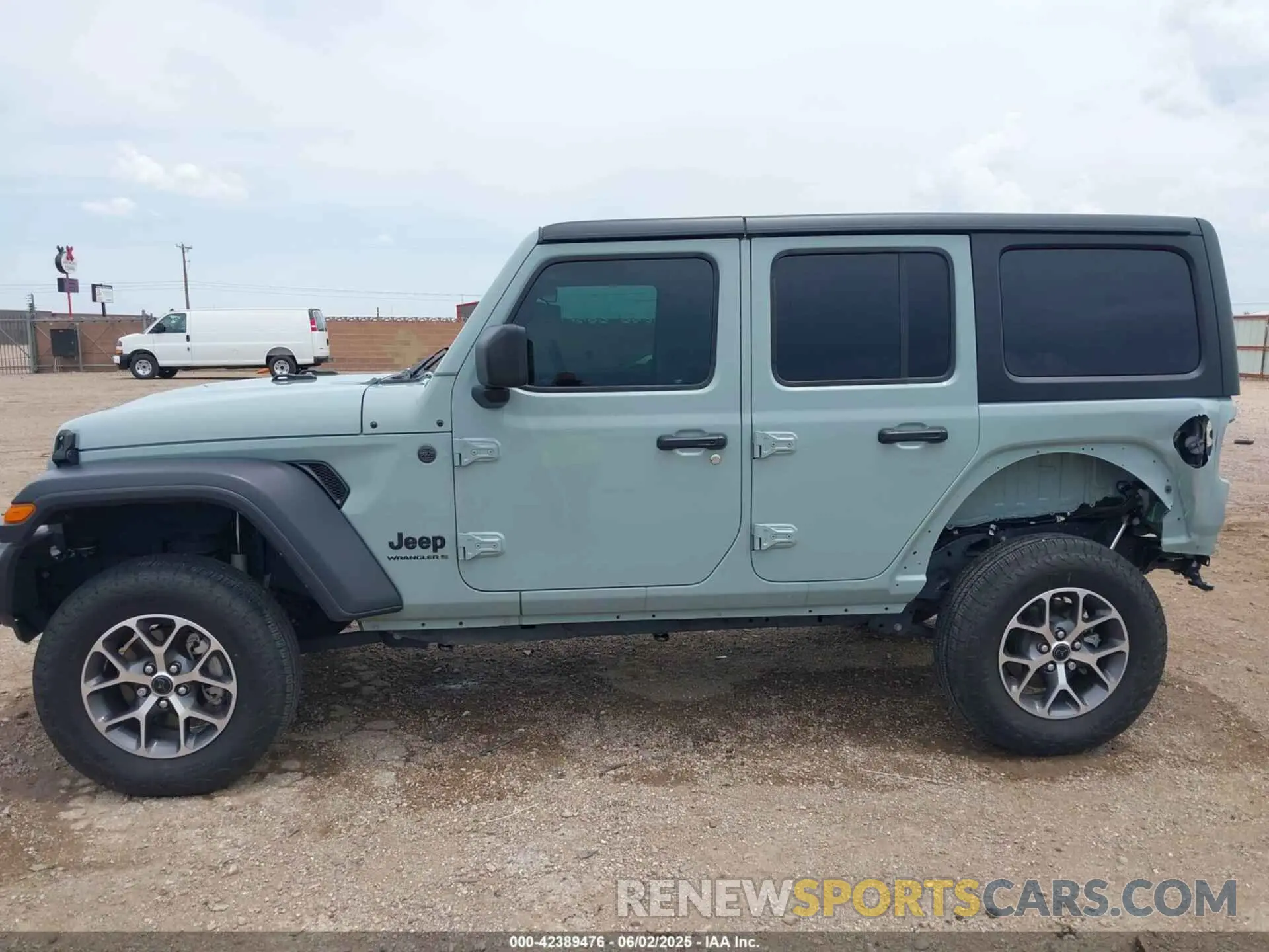 15 Photograph of a damaged car 1C4PJXDN6RW296839 JEEP WRANGLER 2024