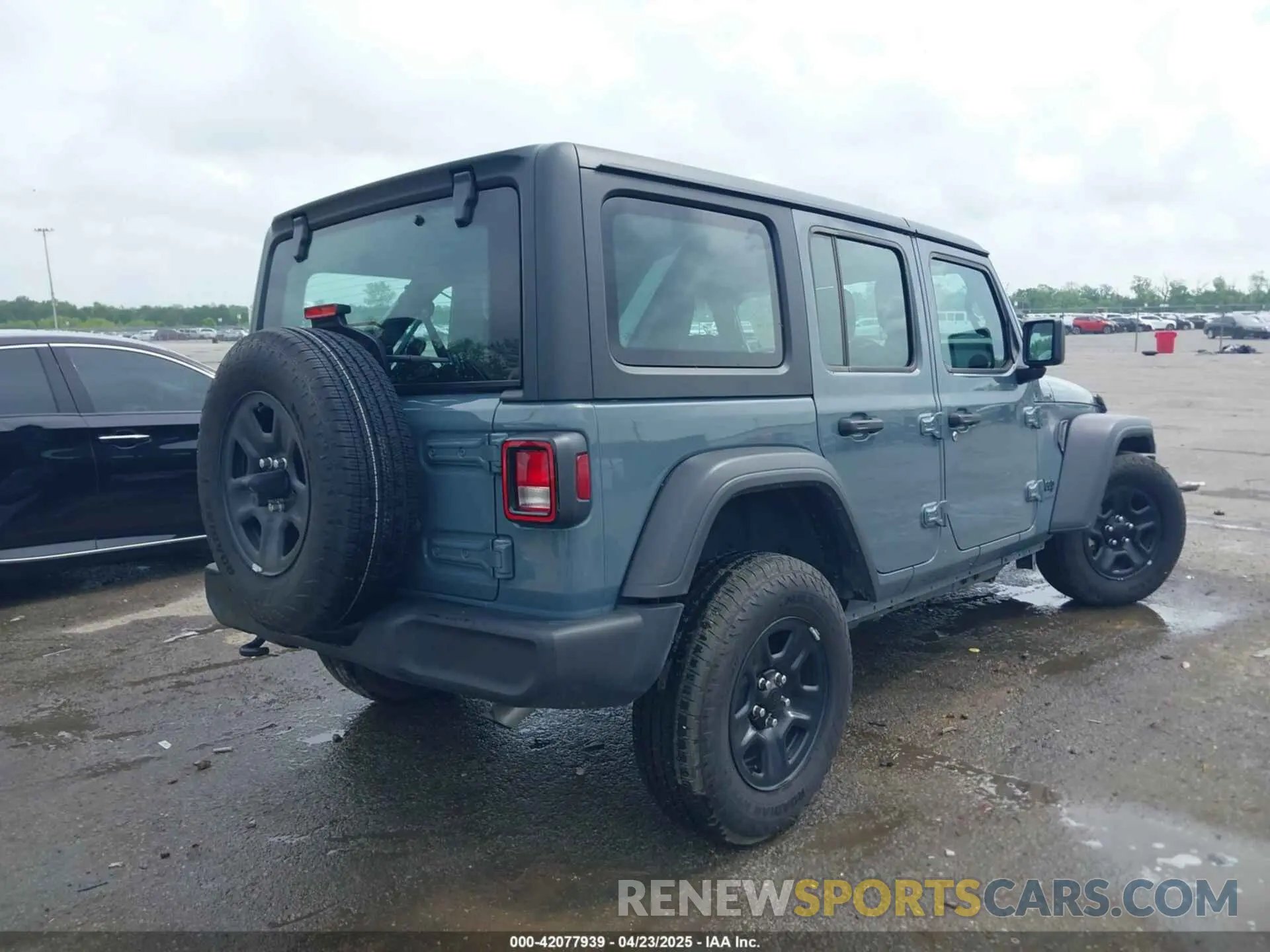 4 Photograph of a damaged car 1C4PJXDN6RW368591 JEEP WRANGLER 2024