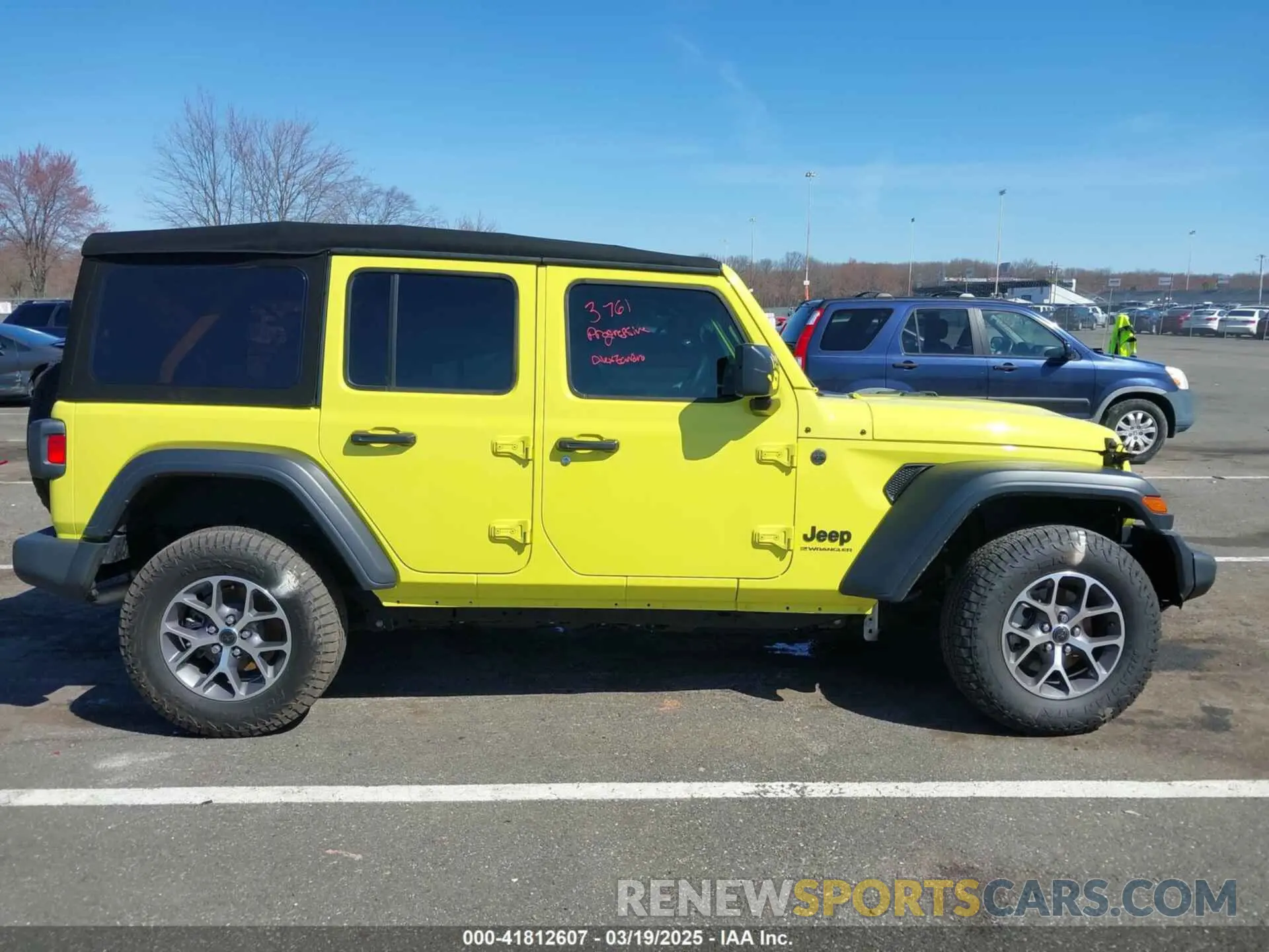 13 Photograph of a damaged car 1C4PJXDN8RW111092 JEEP WRANGLER 2024