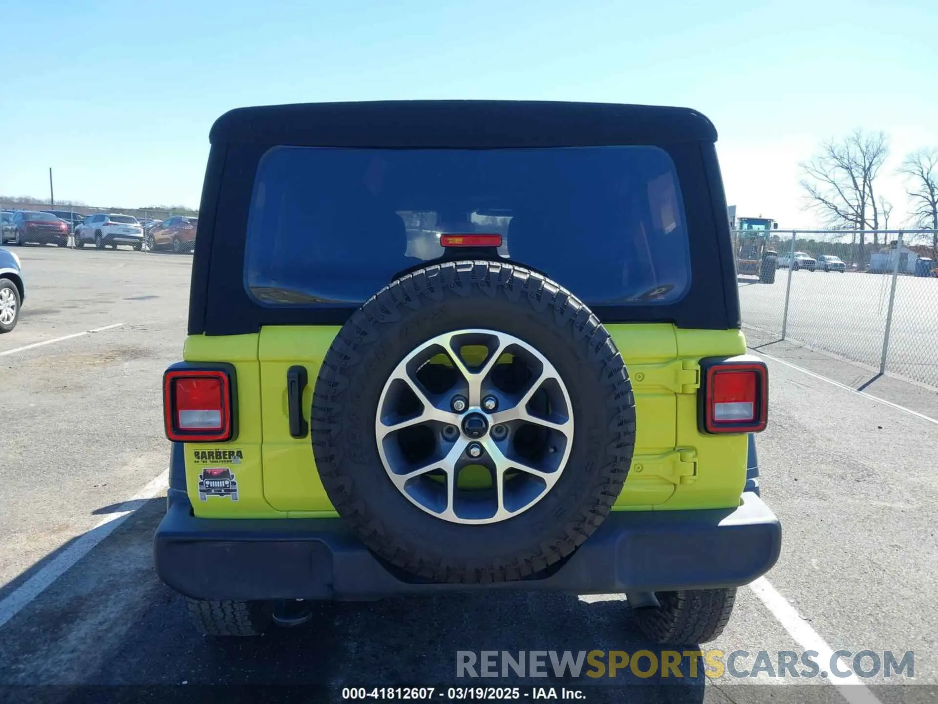 16 Photograph of a damaged car 1C4PJXDN8RW111092 JEEP WRANGLER 2024