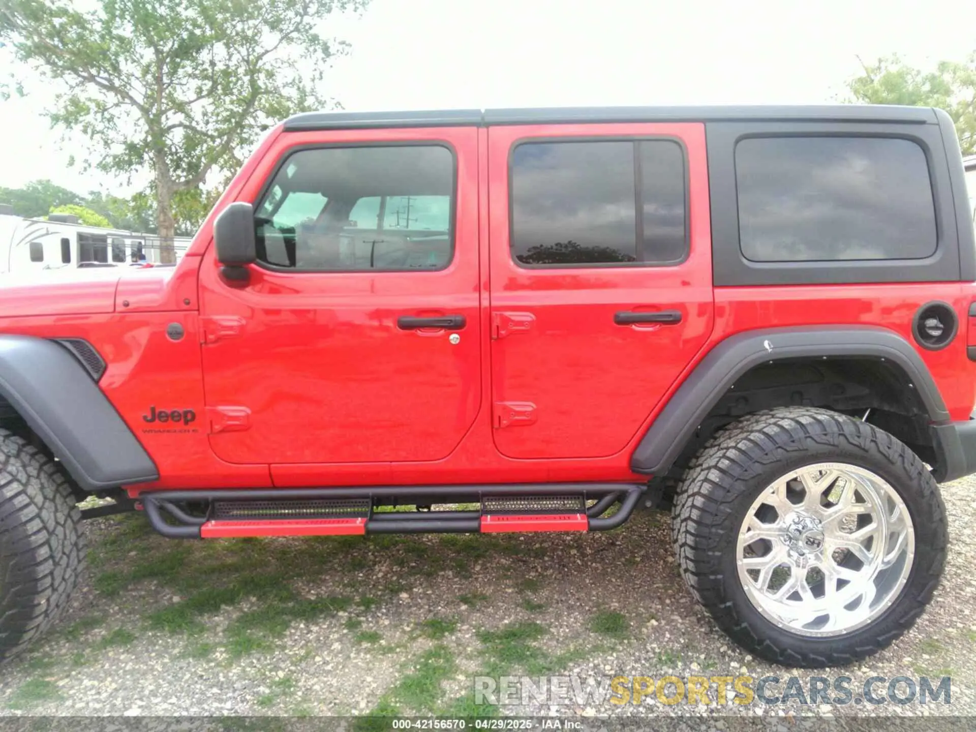 14 Photograph of a damaged car 1C4PJXDNXRW110431 JEEP WRANGLER 2024