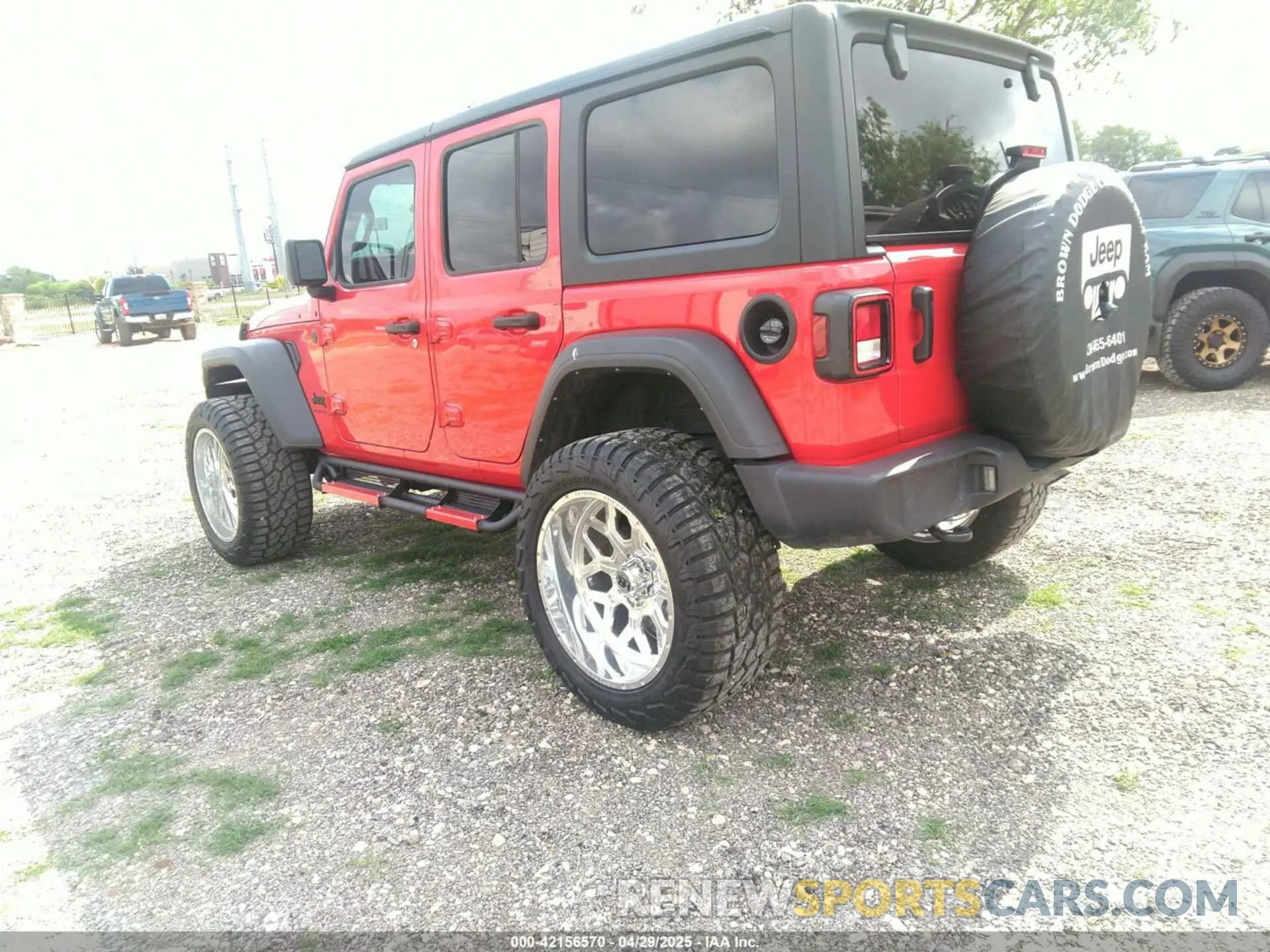 3 Photograph of a damaged car 1C4PJXDNXRW110431 JEEP WRANGLER 2024
