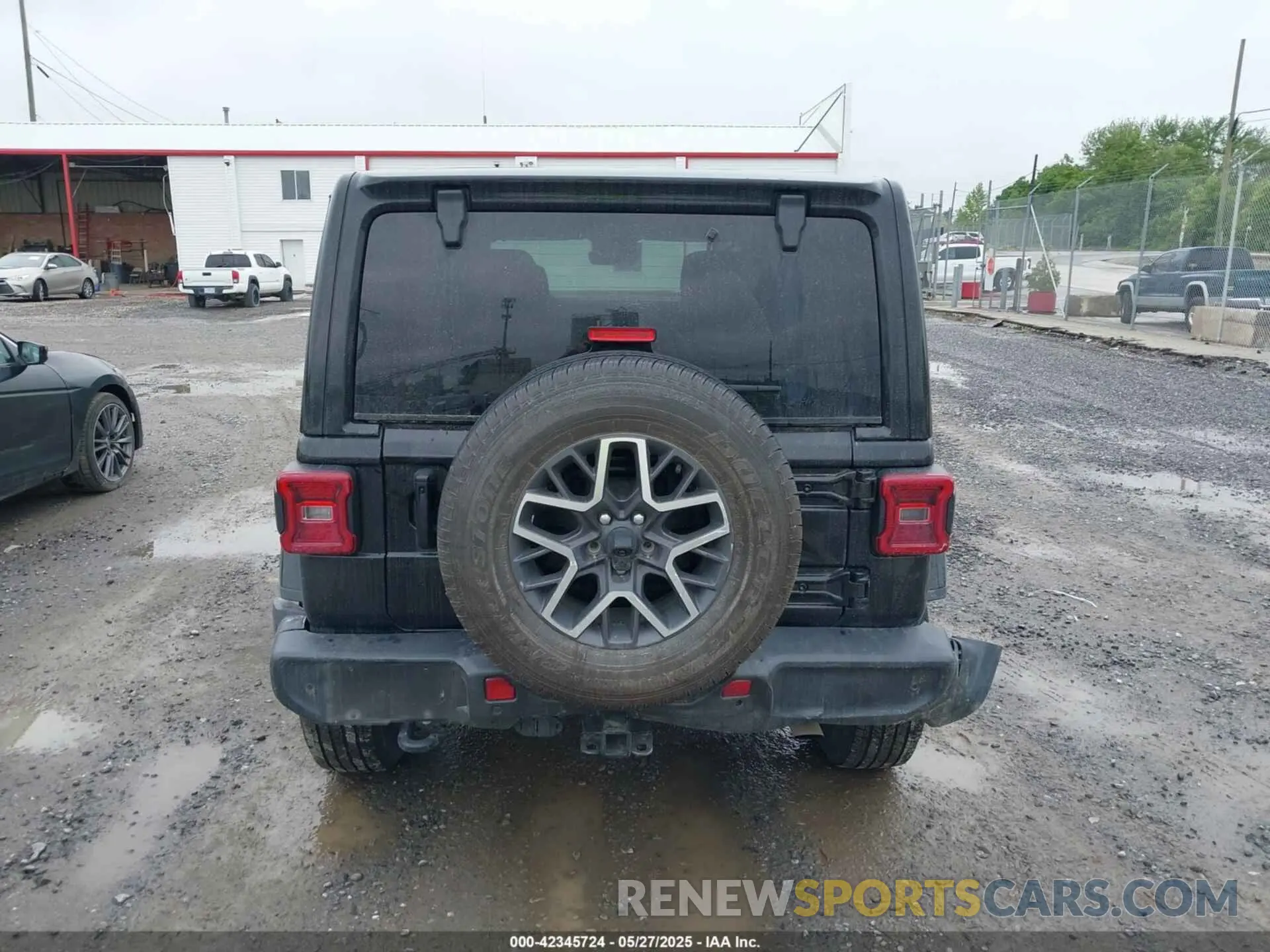 16 Photograph of a damaged car 1C4PJXEN0RW105639 JEEP WRANGLER 2024