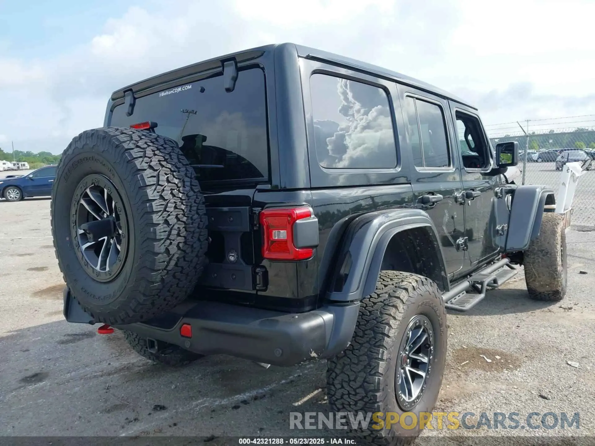 4 Photograph of a damaged car 1C4RJXFG2RW177502 JEEP WRANGLER 2024