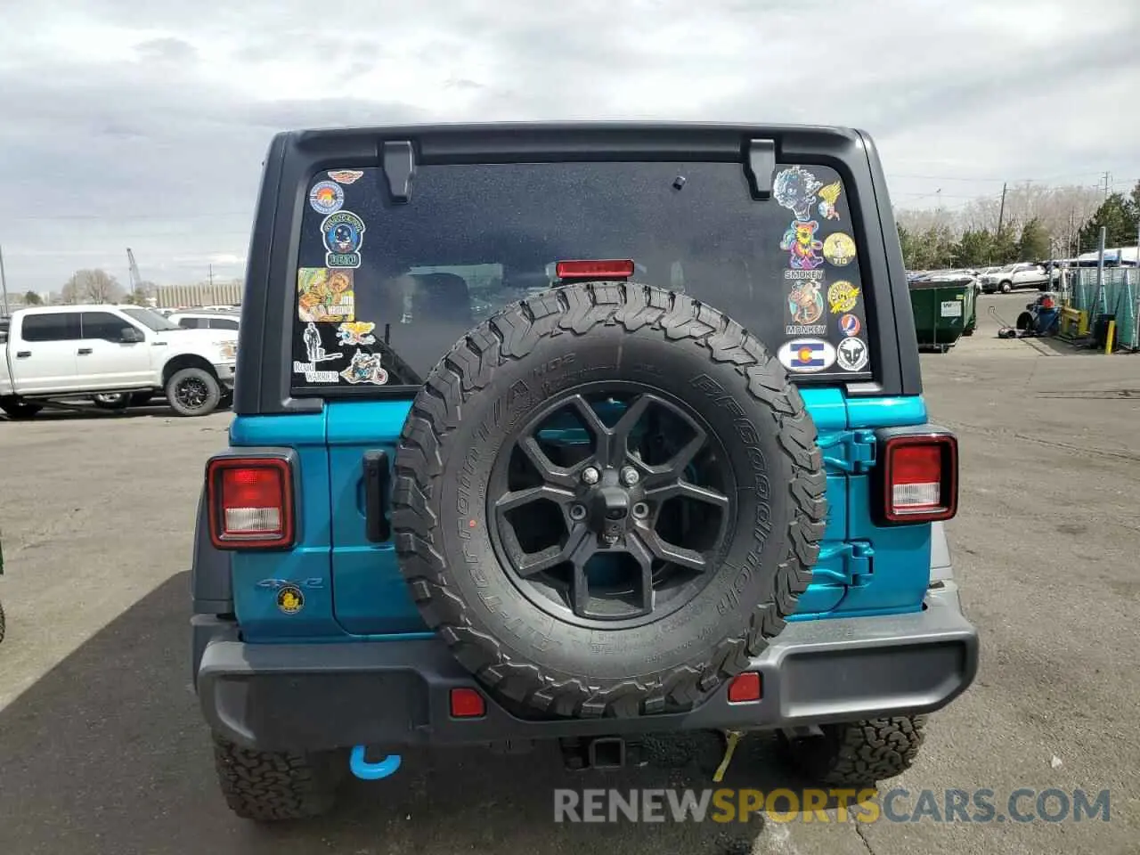 6 Photograph of a damaged car 1C4RJXN60RW192220 JEEP WRANGLER 2024