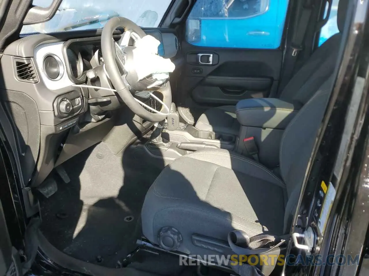 7 Photograph of a damaged car 1C4RJXP61RW294056 JEEP WRANGLER 2024