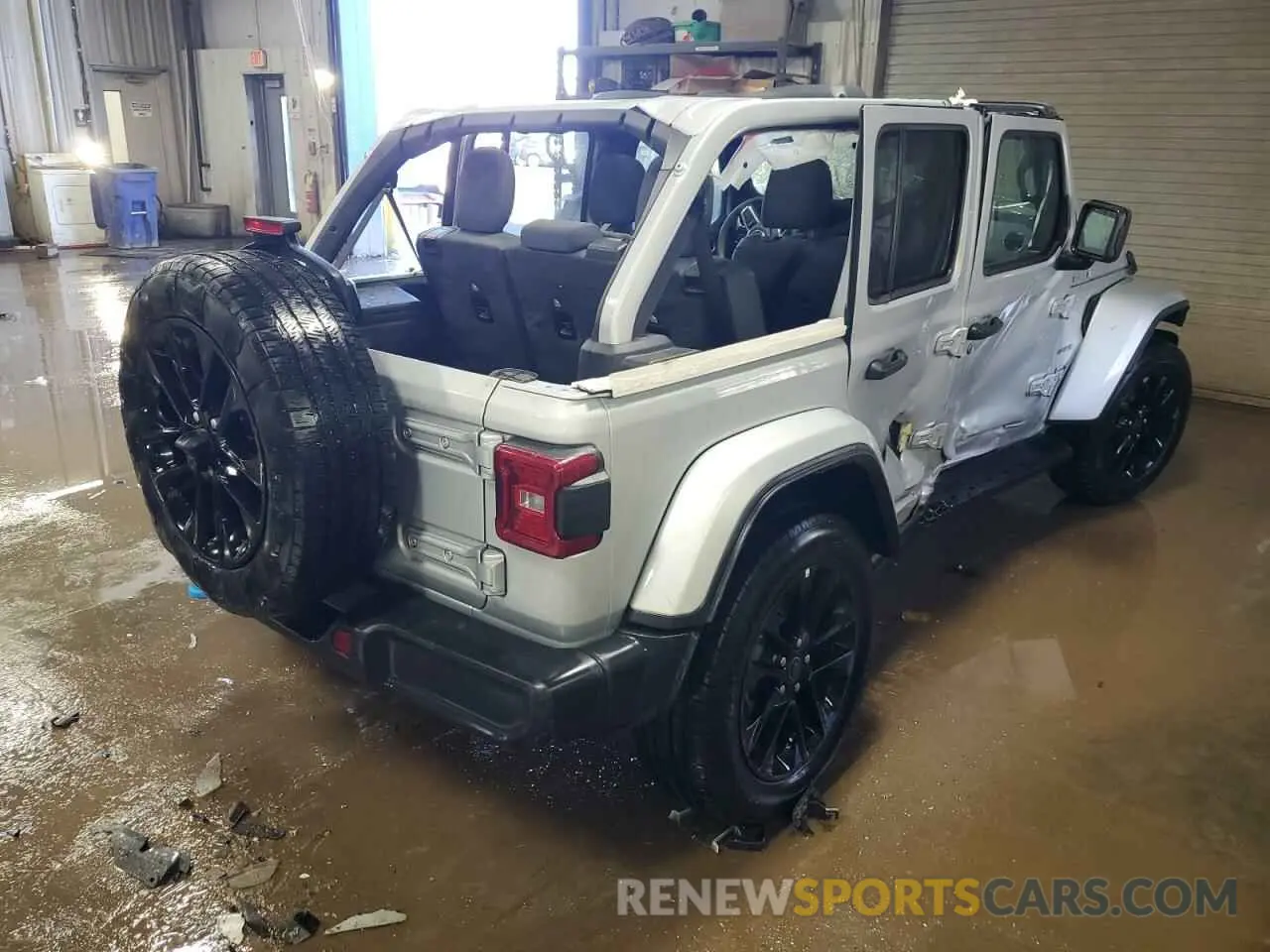 3 Photograph of a damaged car 1C4RJXP61RW298687 JEEP WRANGLER 2024
