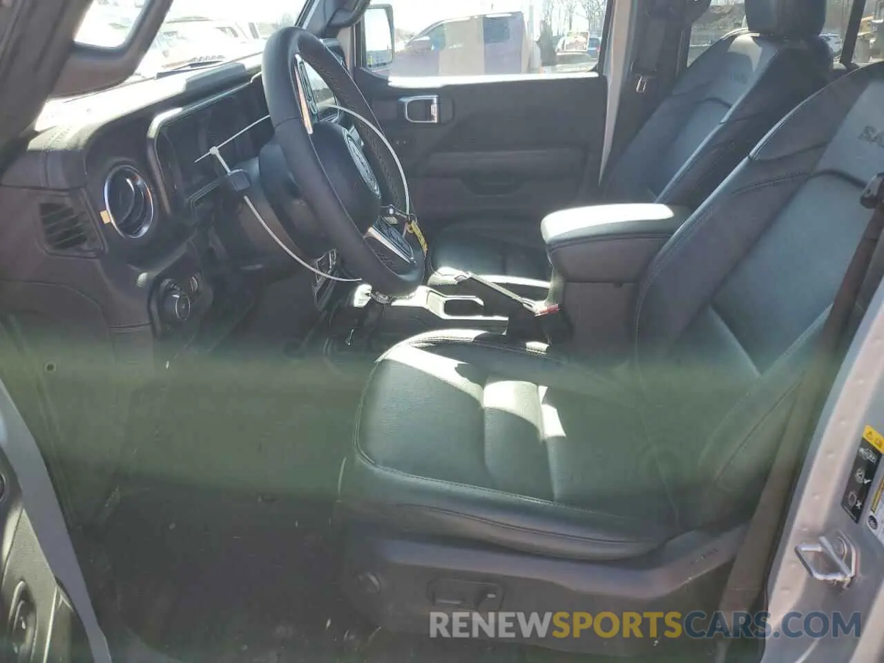 7 Photograph of a damaged car 1C4RJXP63RW195206 JEEP WRANGLER 2024