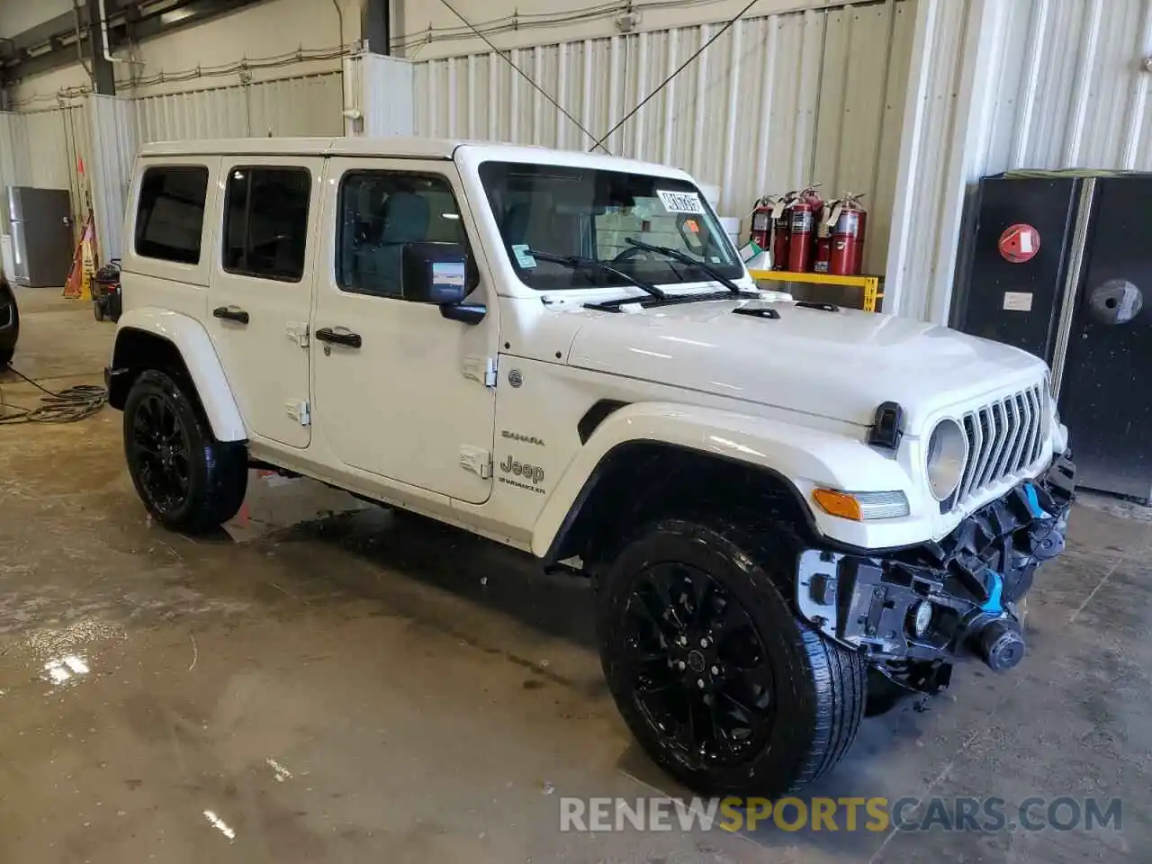 4 Photograph of a damaged car 1C4RJXP64RW270205 JEEP WRANGLER 2024