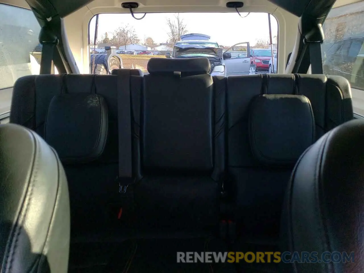 10 Photograph of a damaged car 1C4RJXP68RW152562 JEEP WRANGLER 2024