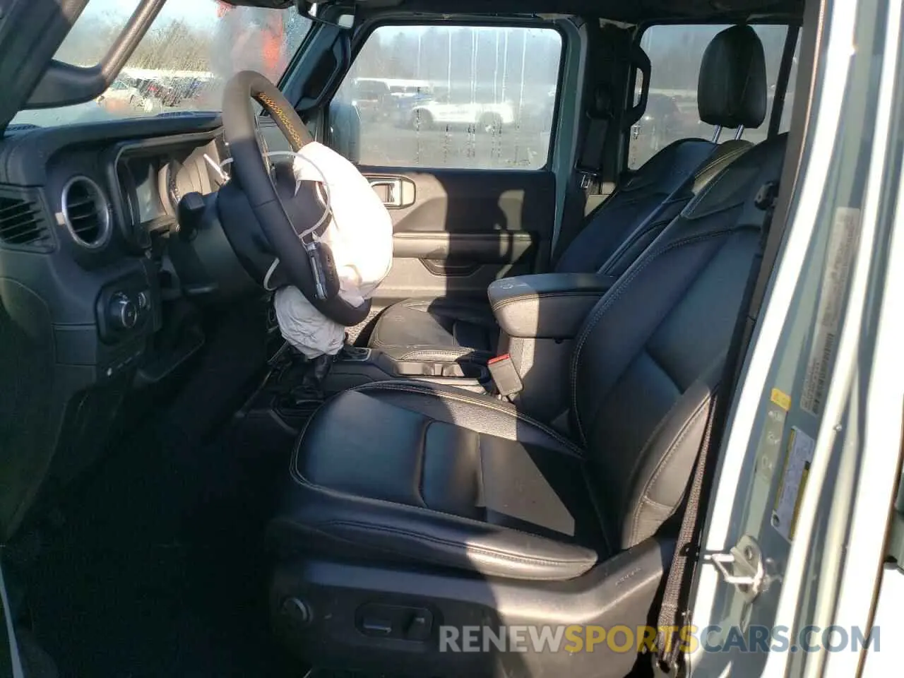 7 Photograph of a damaged car 1C4RJXP68RW152562 JEEP WRANGLER 2024