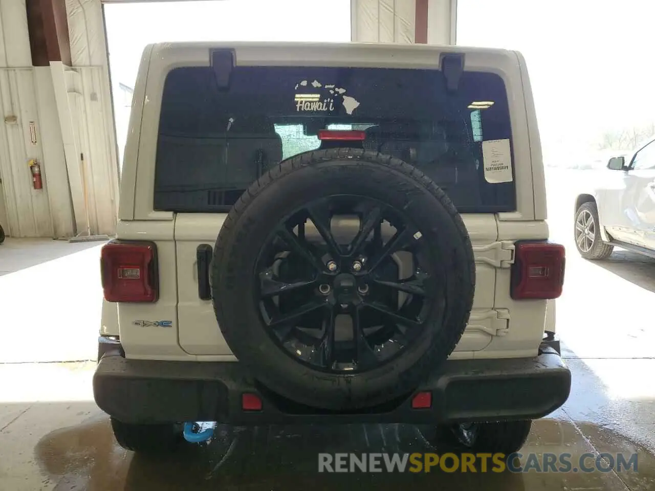 6 Photograph of a damaged car 1C4RJXP69RW231965 JEEP WRANGLER 2024