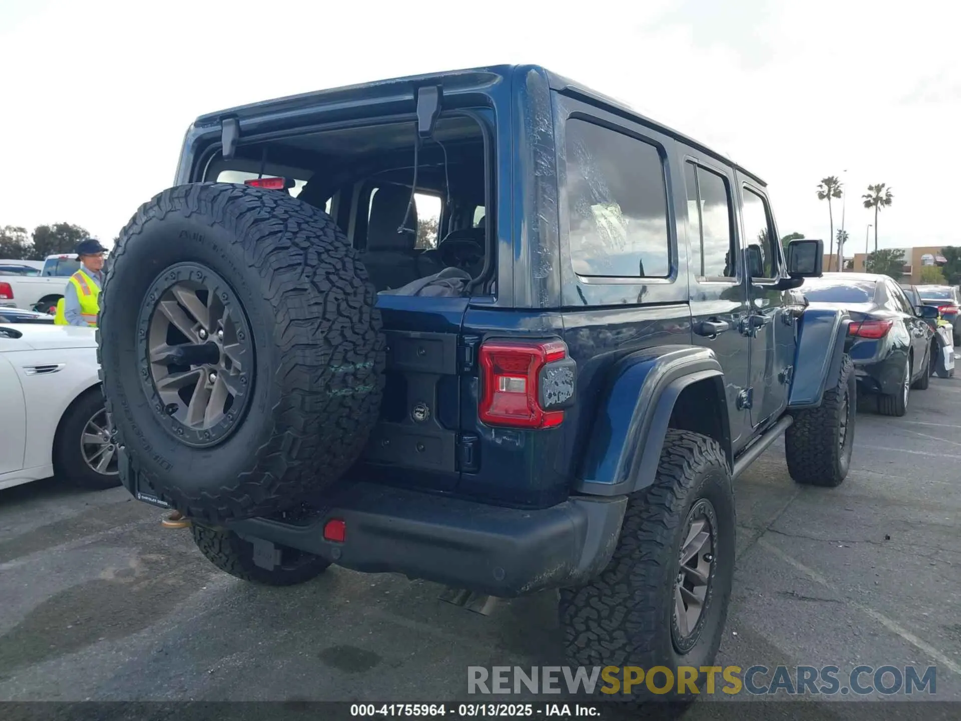 4 Photograph of a damaged car 1C4RJXSJ5RW369532 JEEP WRANGLER 2024
