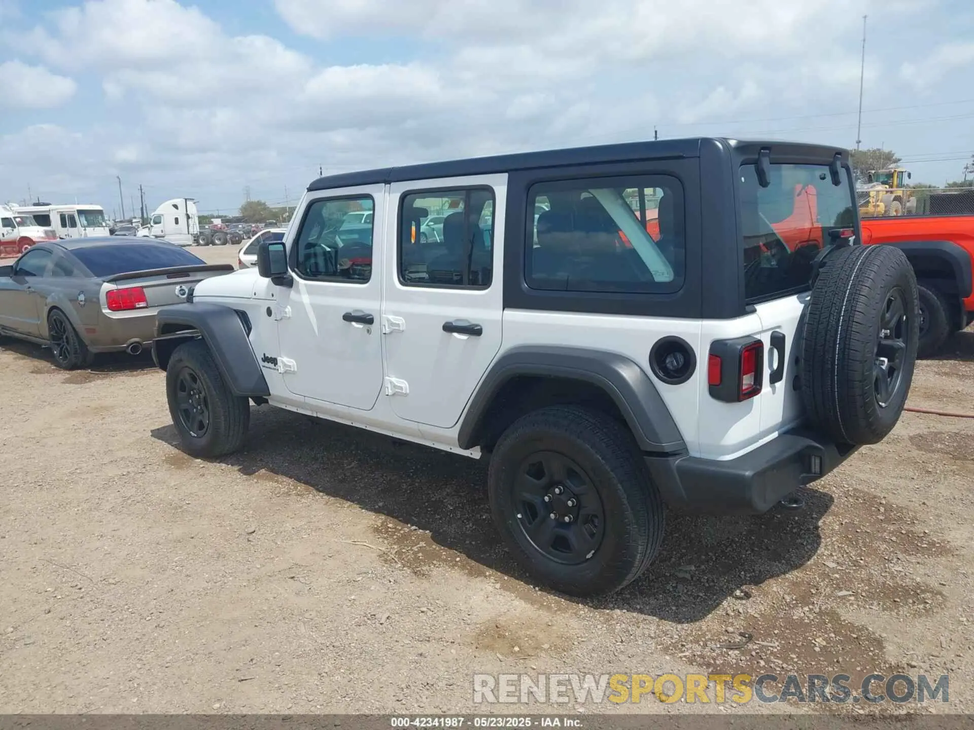 3 Photograph of a damaged car 1C4PJXDG7SW546578 JEEP WRANGLER 2025