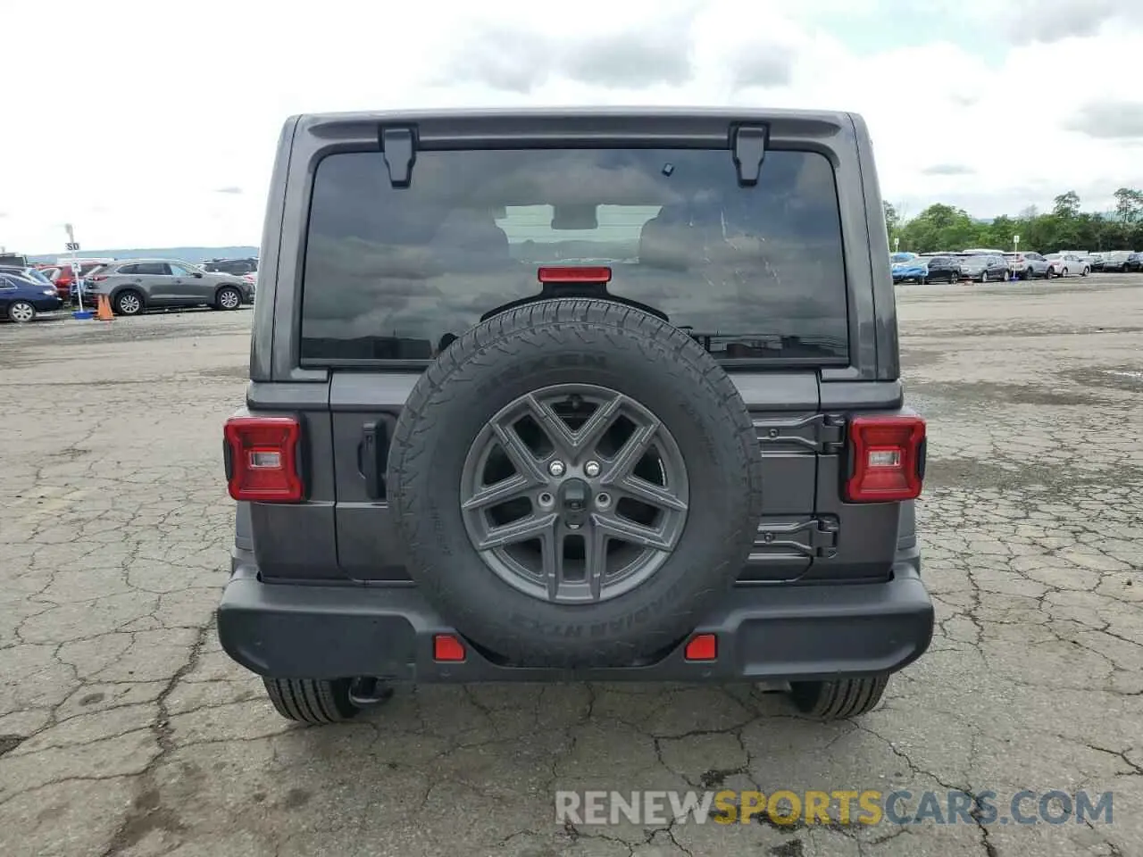 6 Photograph of a damaged car 1C4PJXDN0SW521570 JEEP WRANGLER 2025