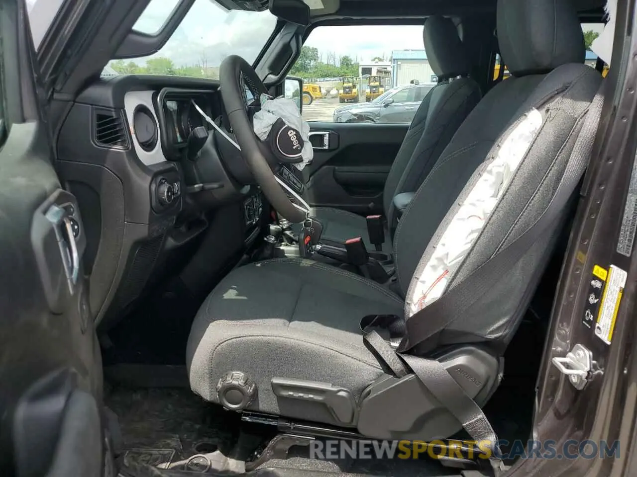 7 Photograph of a damaged car 1C4PJXDN0SW521570 JEEP WRANGLER 2025