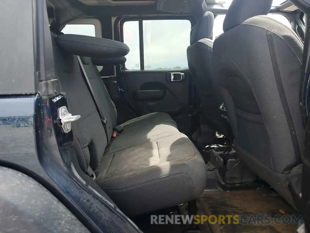 11 Photograph of a damaged car 1C4PJXDN1SW508861 JEEP WRANGLER 2025
