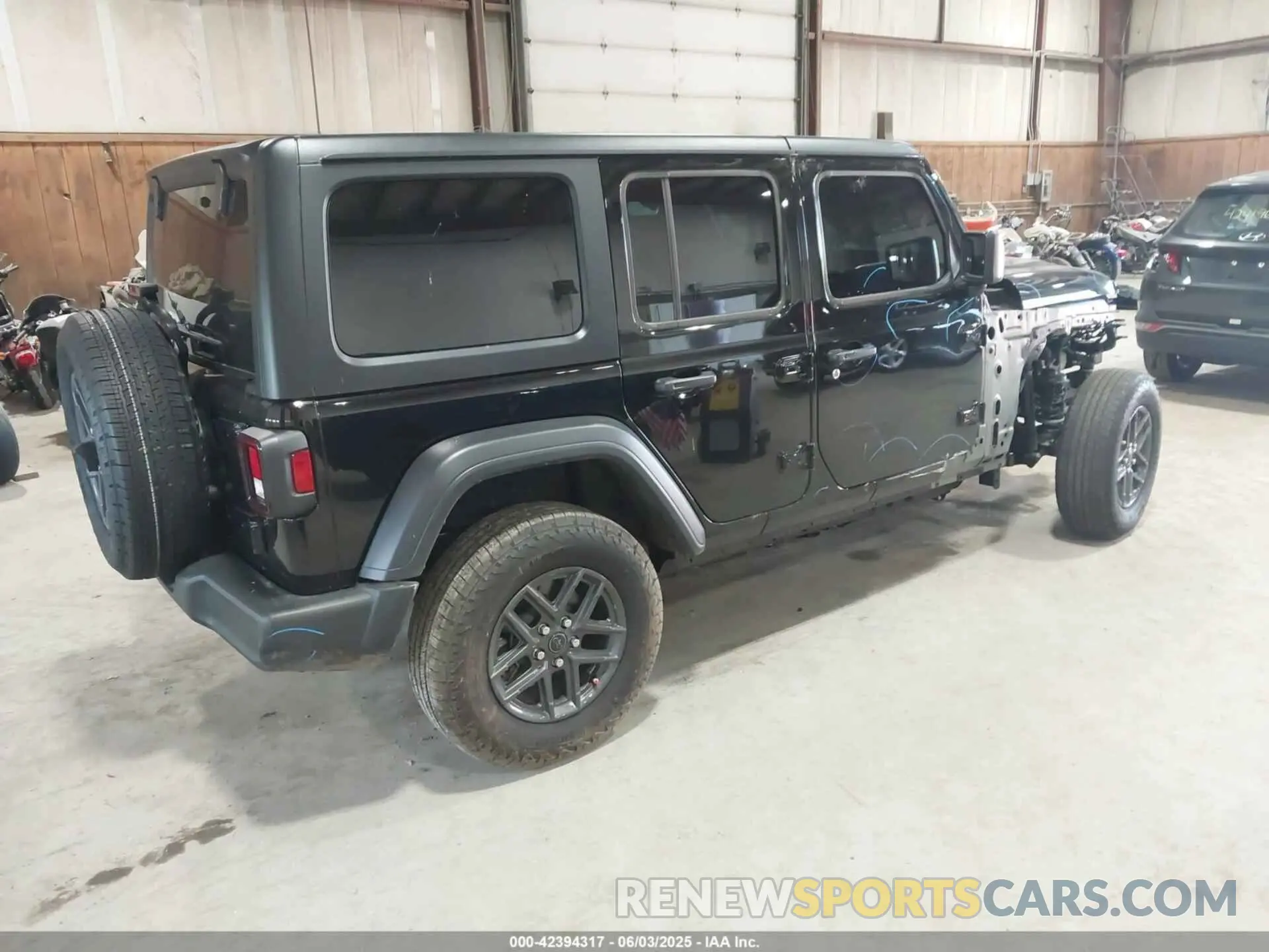4 Photograph of a damaged car 1C4PJXDNXSW503061 JEEP WRANGLER 2025