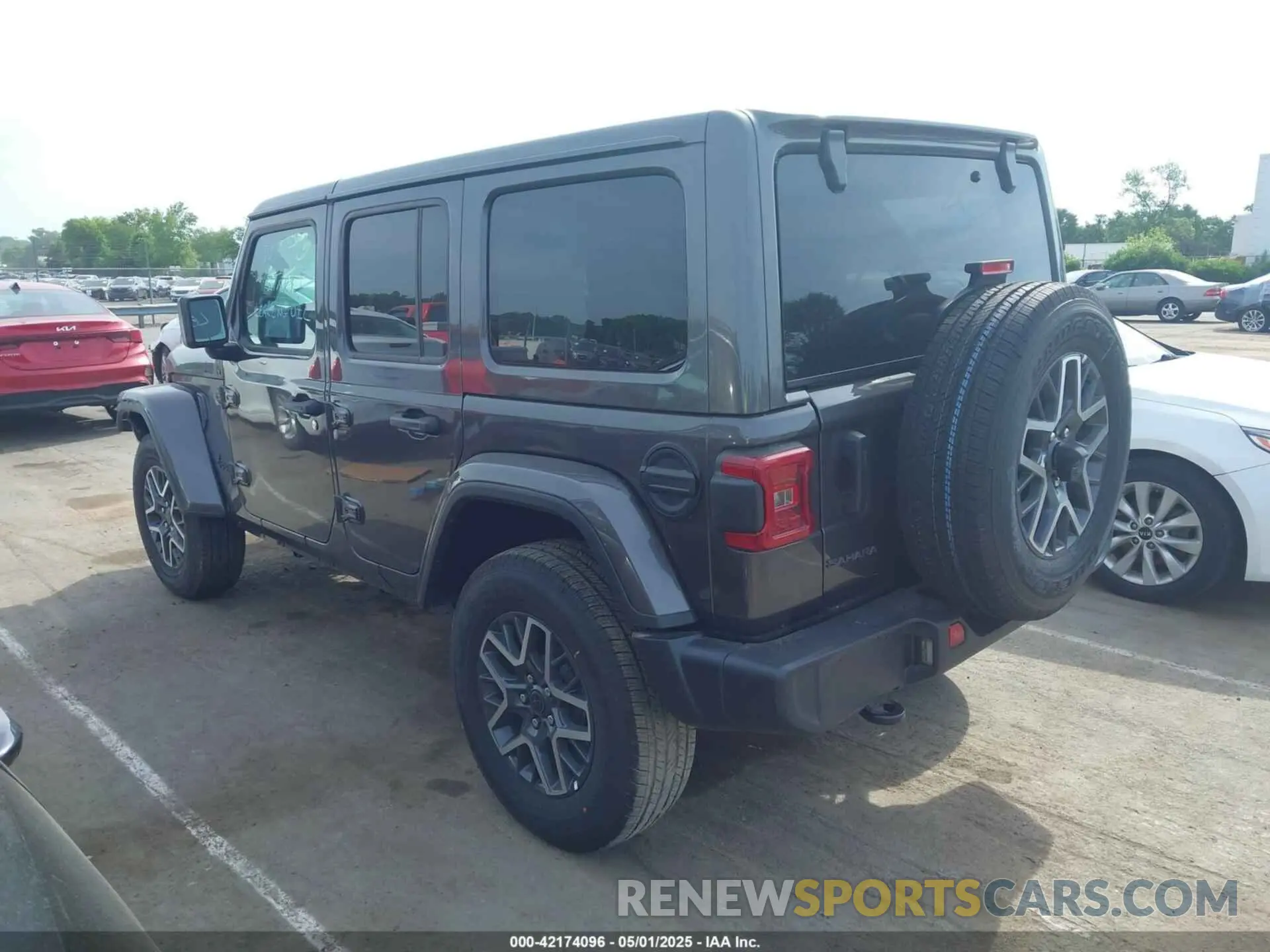 14 Photograph of a damaged car 1C4PJXEN5SW525130 JEEP WRANGLER 2025