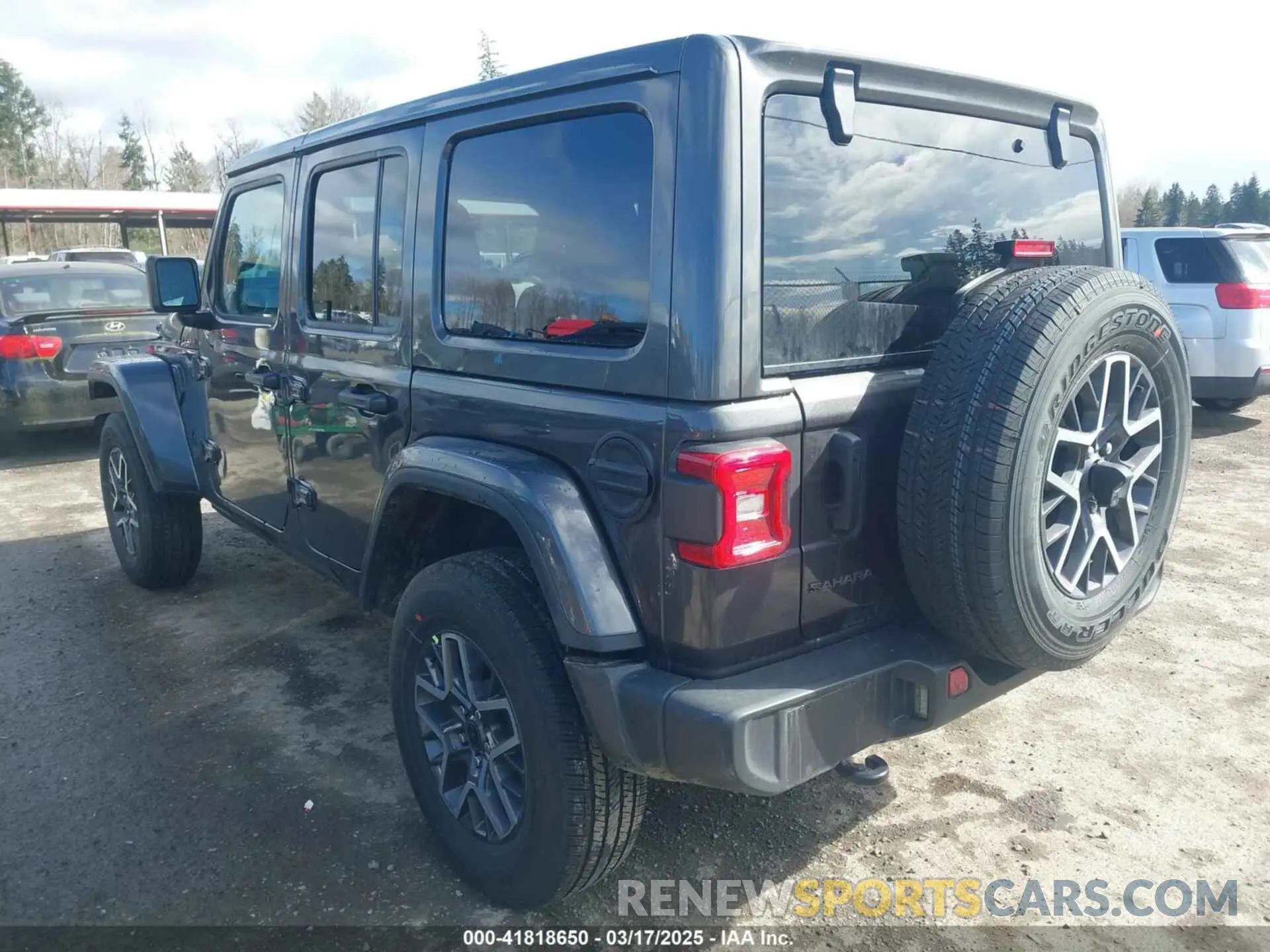 3 Photograph of a damaged car 1C4PJXENXSW527925 JEEP WRANGLER 2025