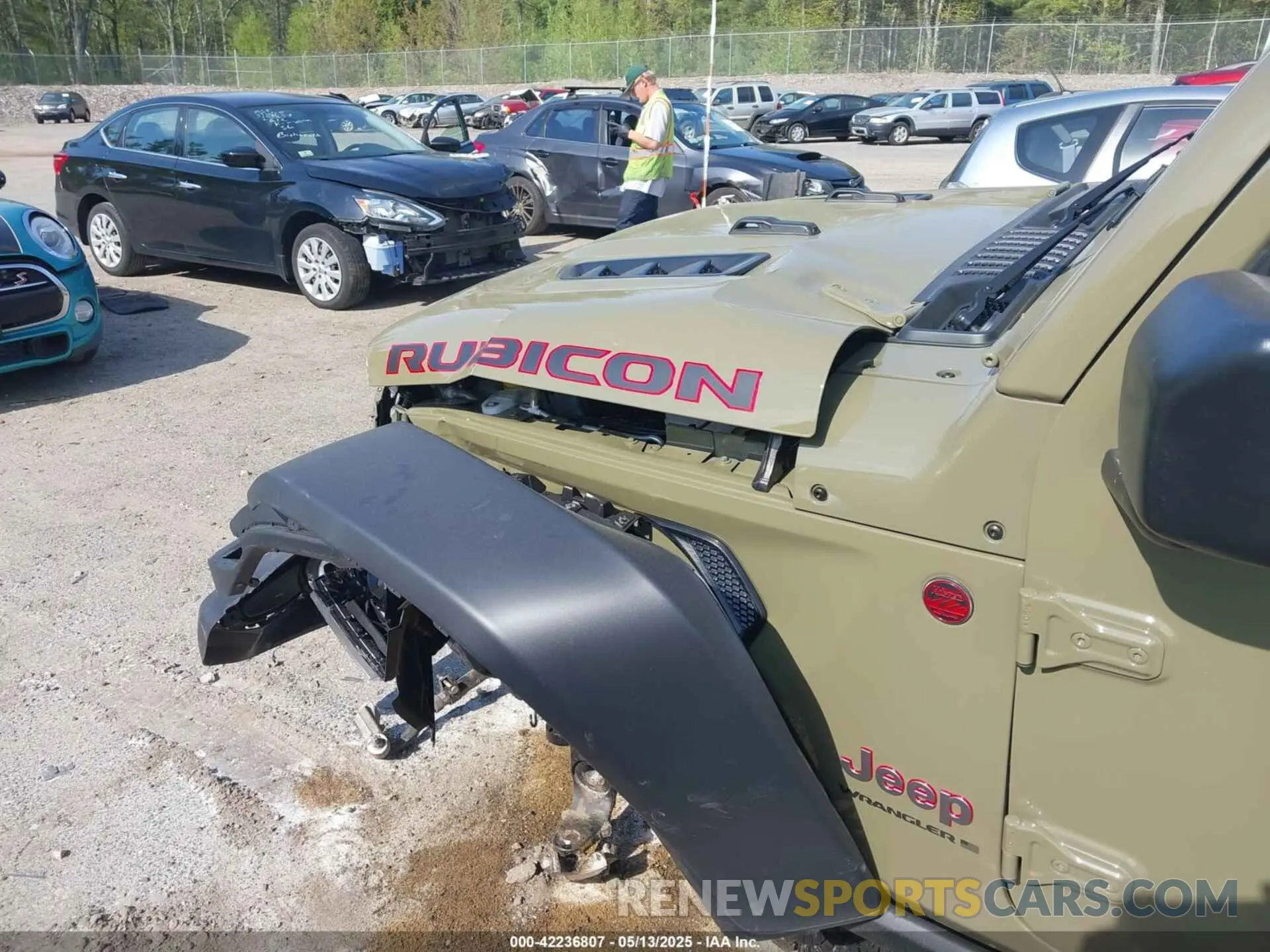 21 Photograph of a damaged car 1C4PJXFN0SW546661 JEEP WRANGLER 2025